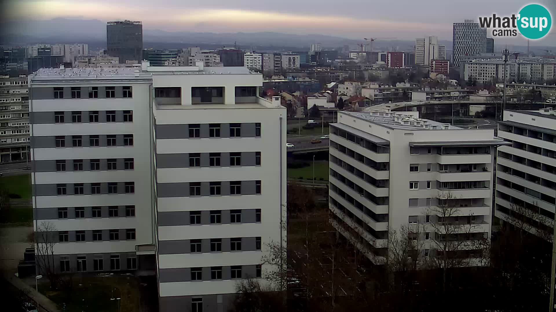 Rotatoria e incrocio viale Slavonska e Marin Držić  – webcam di Zagabria