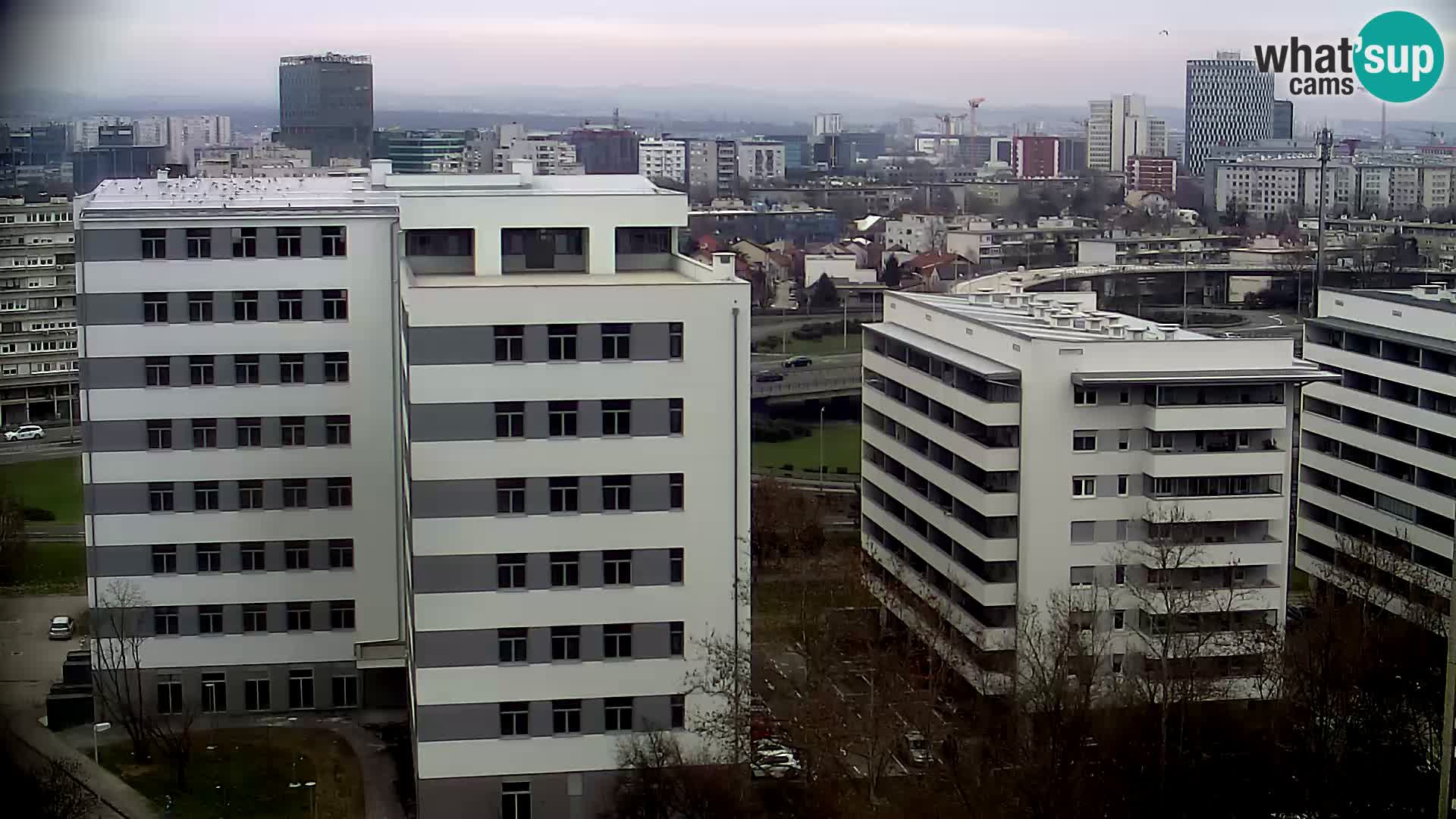 Web kamera Petlja Slavonska – Držićeva  – Zagreb Live