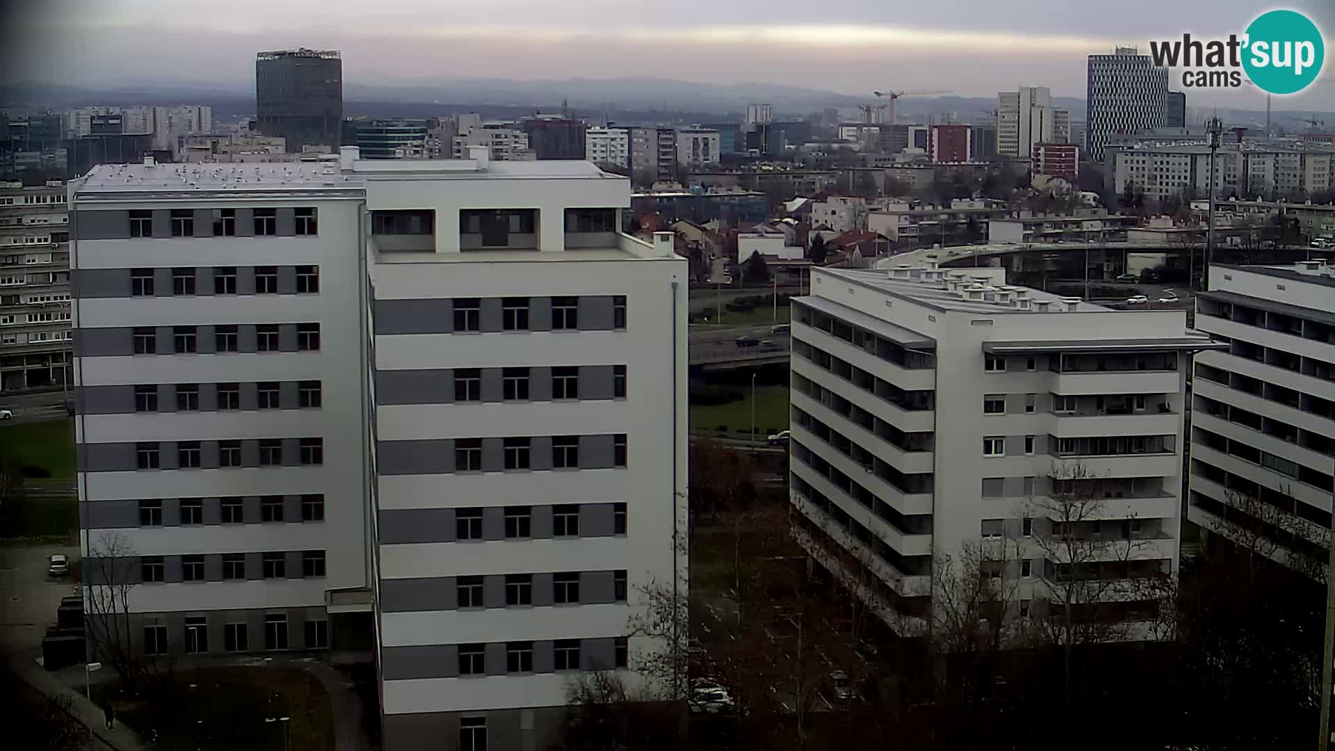 Rotatoria e incrocio viale Slavonska e Marin Držić  – webcam di Zagabria