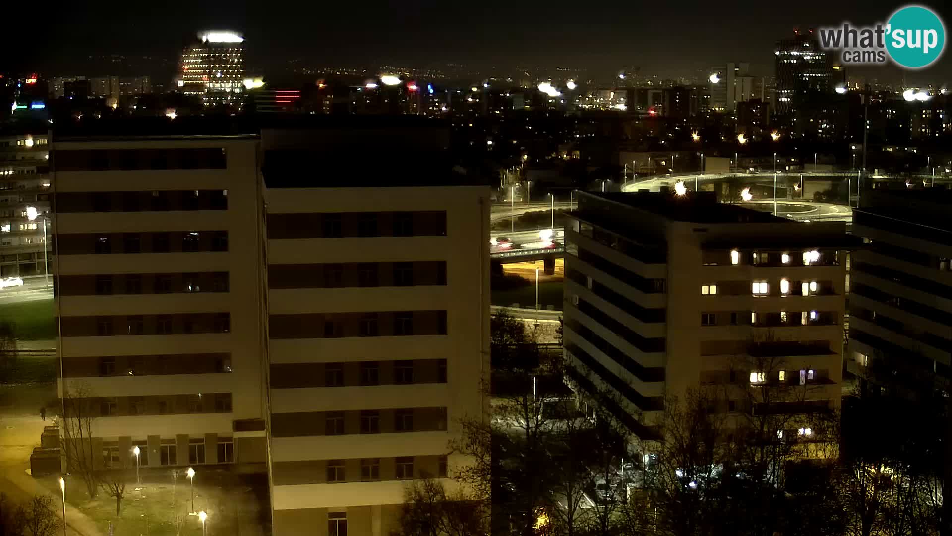 Krožišče Slavonske in Marin Držićeve ulice v Zagrebu v živo