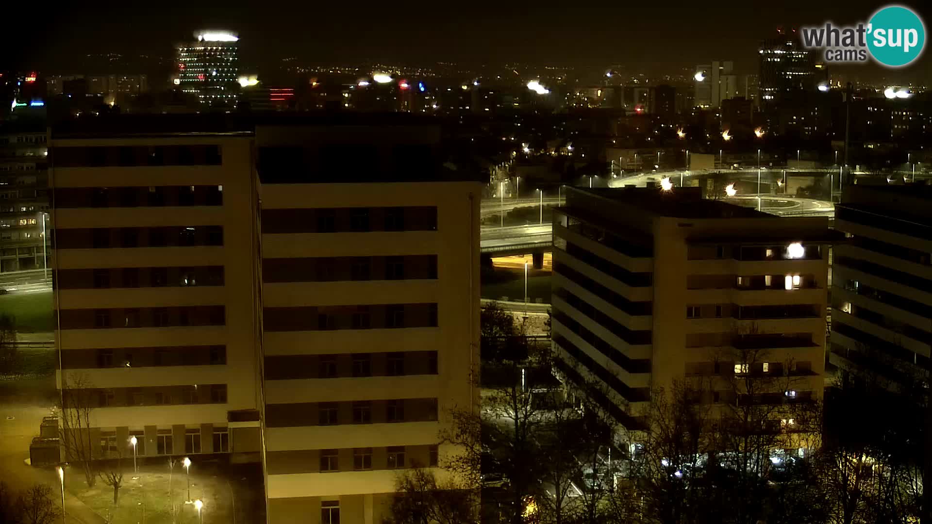 Krožišče Slavonske in Marin Držićeve ulice v Zagrebu v živo