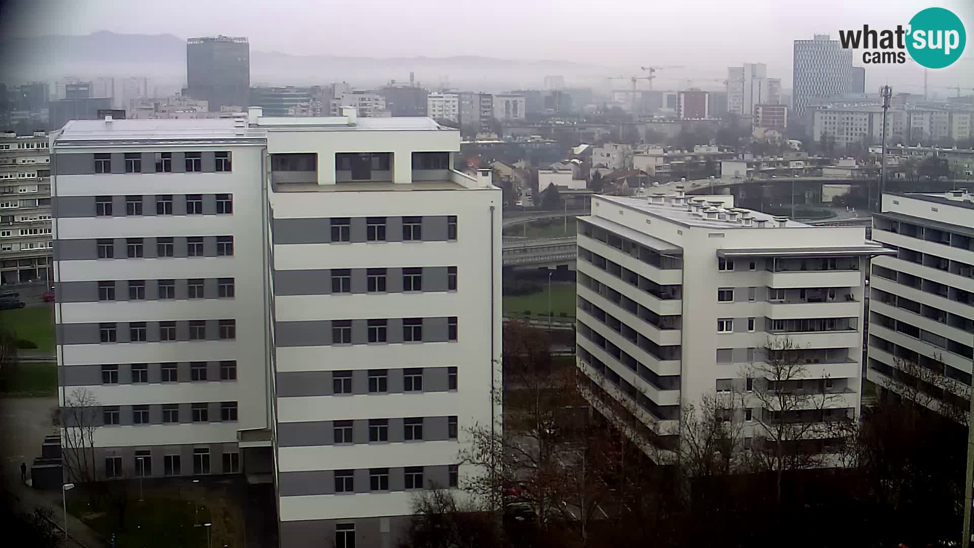 Live-Kreisverkehr Slavonska und Marin Držić Avenue zur Zagreb Webcam