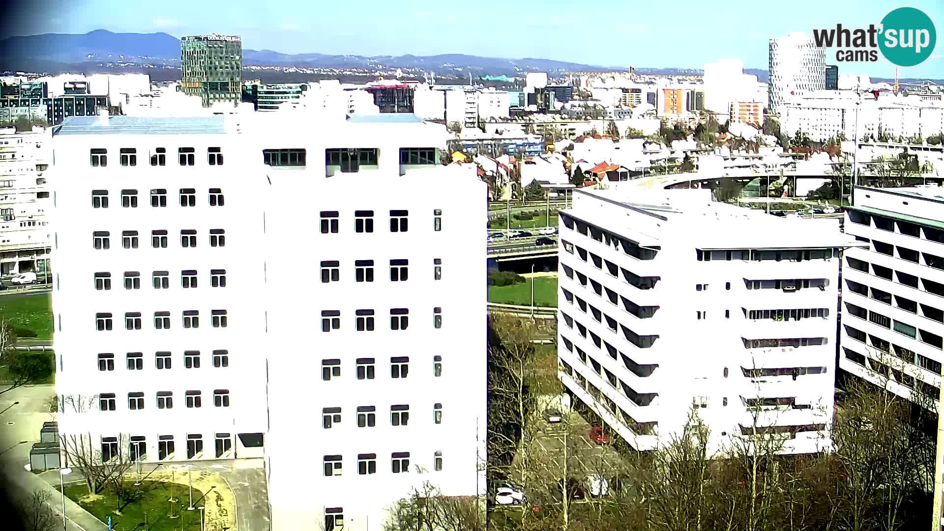 Live Interchange of Slavonska Avenue and Marin Držić Avenue in Zagreb webcam