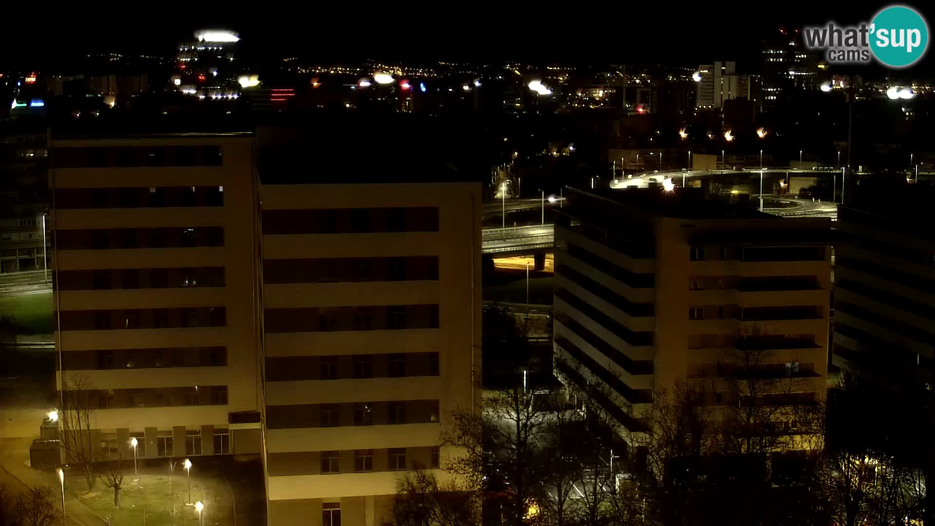 Rotatoria e incrocio viale Slavonska e Marin Držić  – webcam di Zagabria