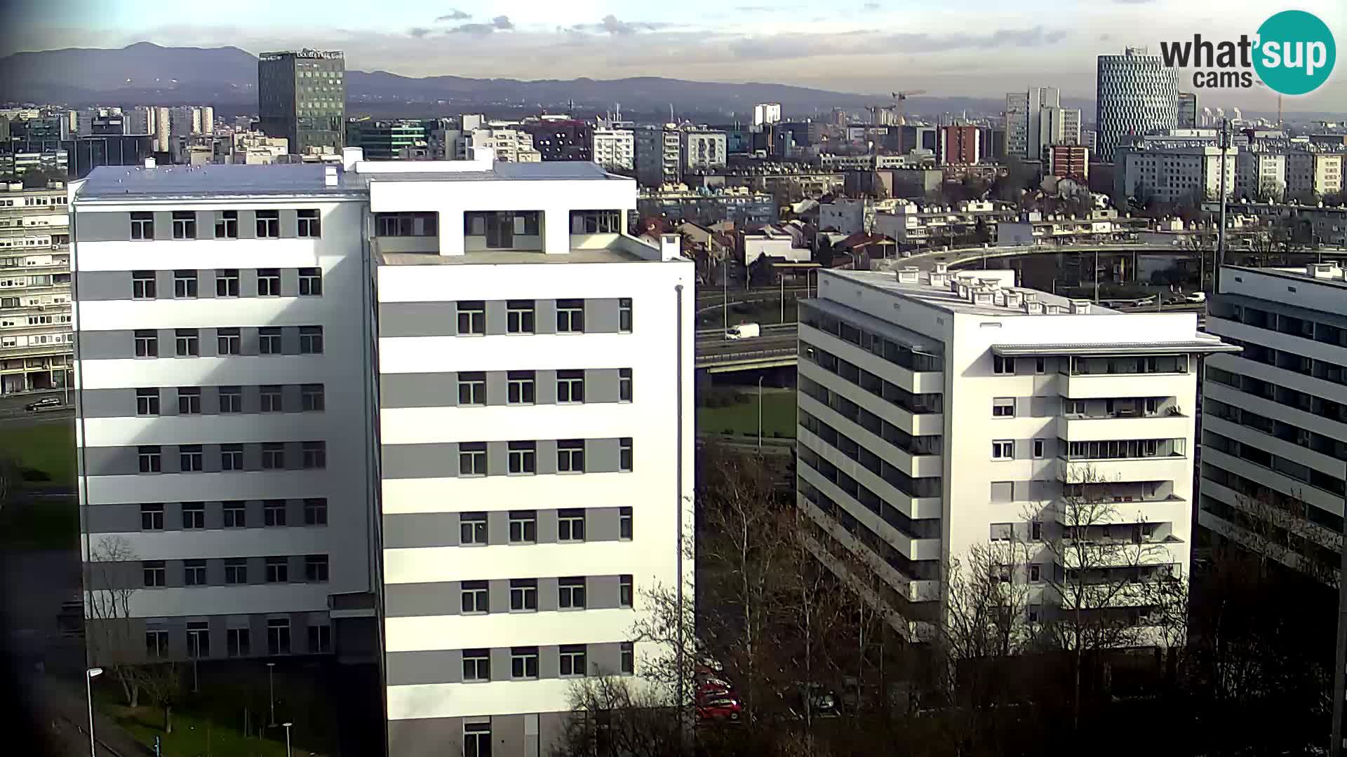 Krožišče Slavonske in Marin Držićeve ulice v Zagrebu v živo