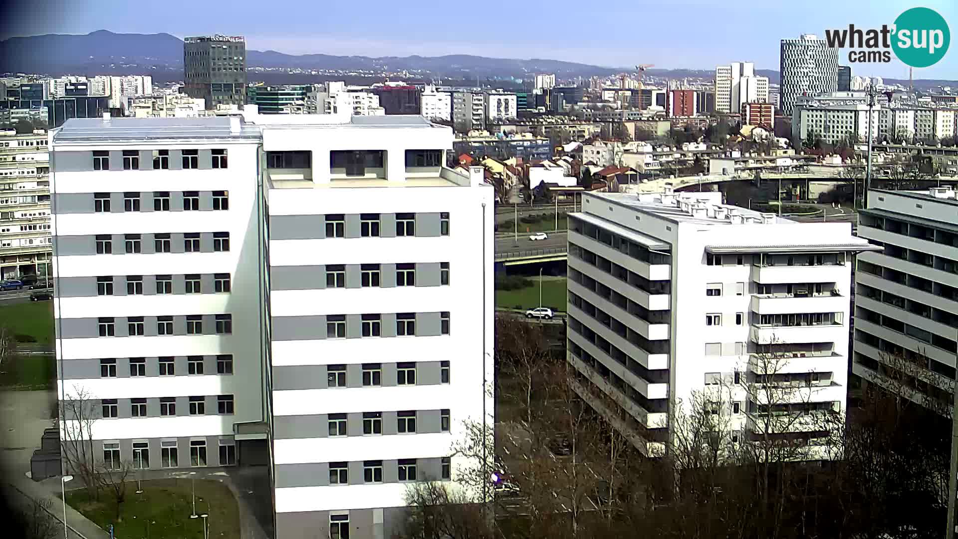 Rotatoria e incrocio viale Slavonska e Marin Držić  – webcam di Zagabria