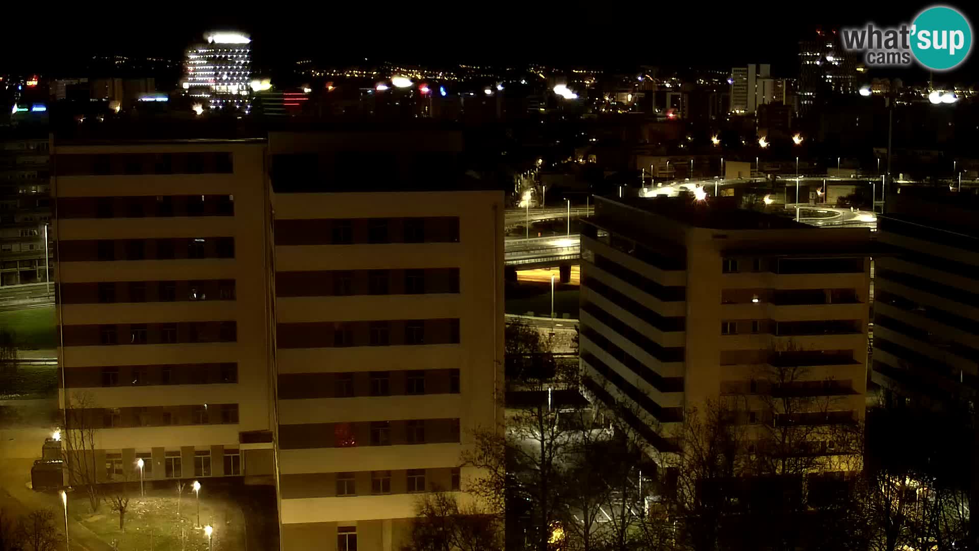 Krožišče Slavonske in Marin Držićeve ulice v Zagrebu v živo