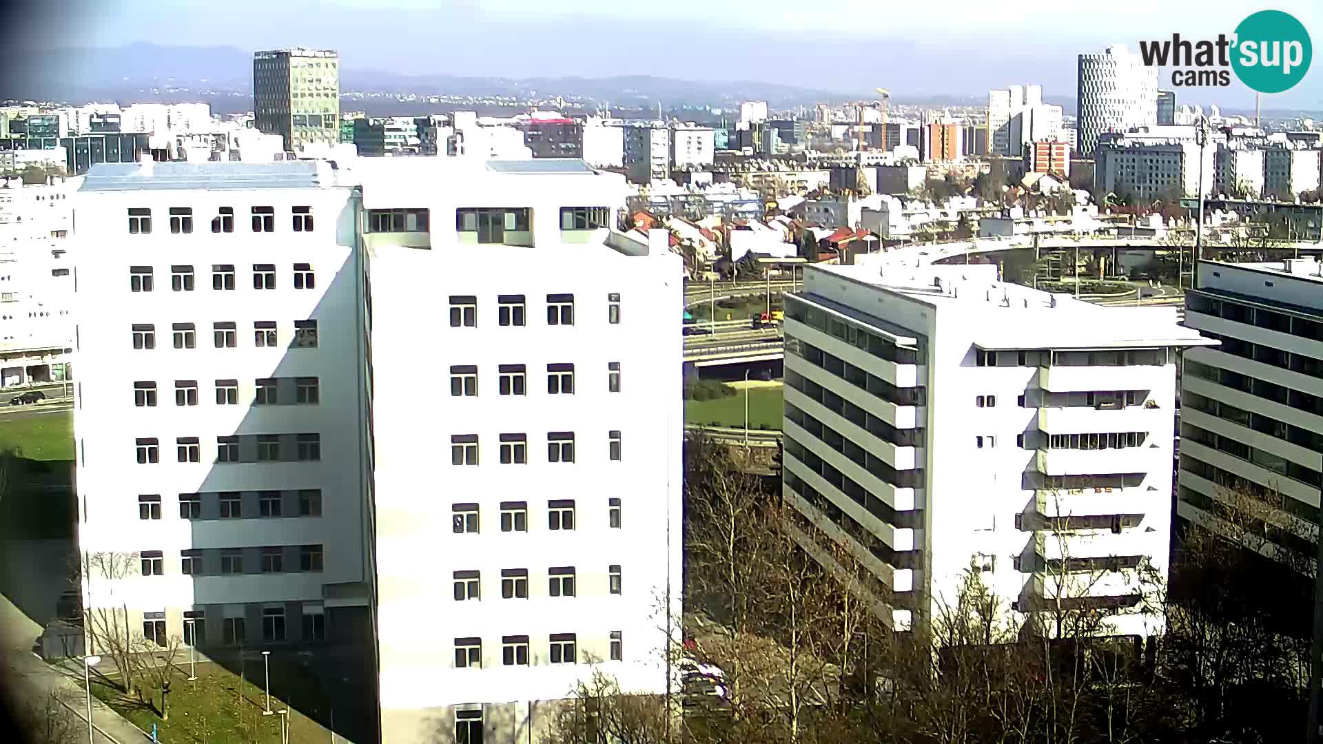 Live Interchange of Slavonska Avenue and Marin Držić Avenue in Zagreb webcam