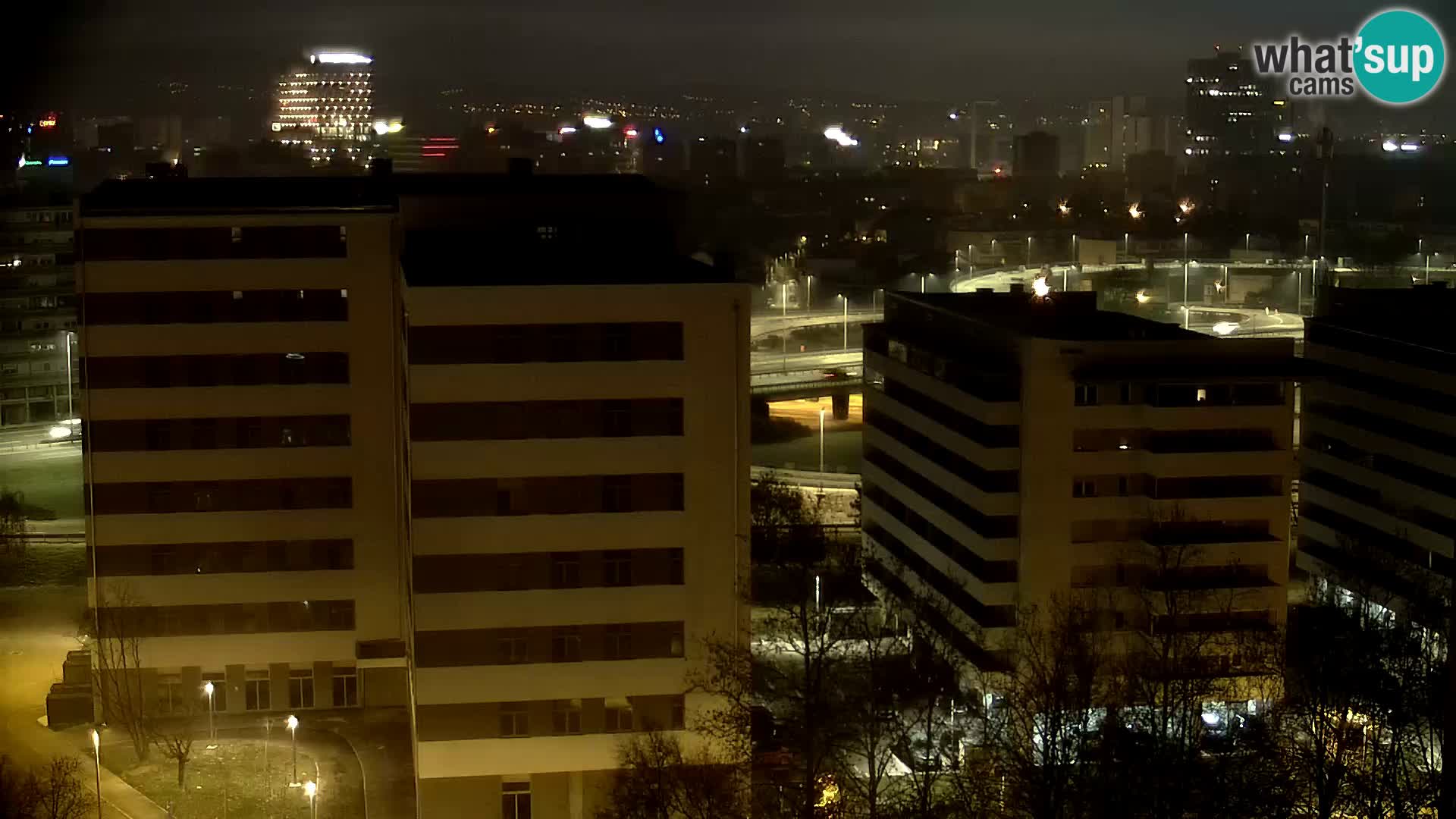 Krožišče Slavonske in Marin Držićeve ulice v Zagrebu v živo