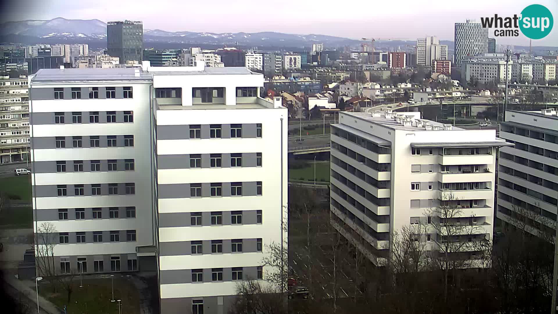 Rotatoria e incrocio viale Slavonska e Marin Držić  – webcam di Zagabria