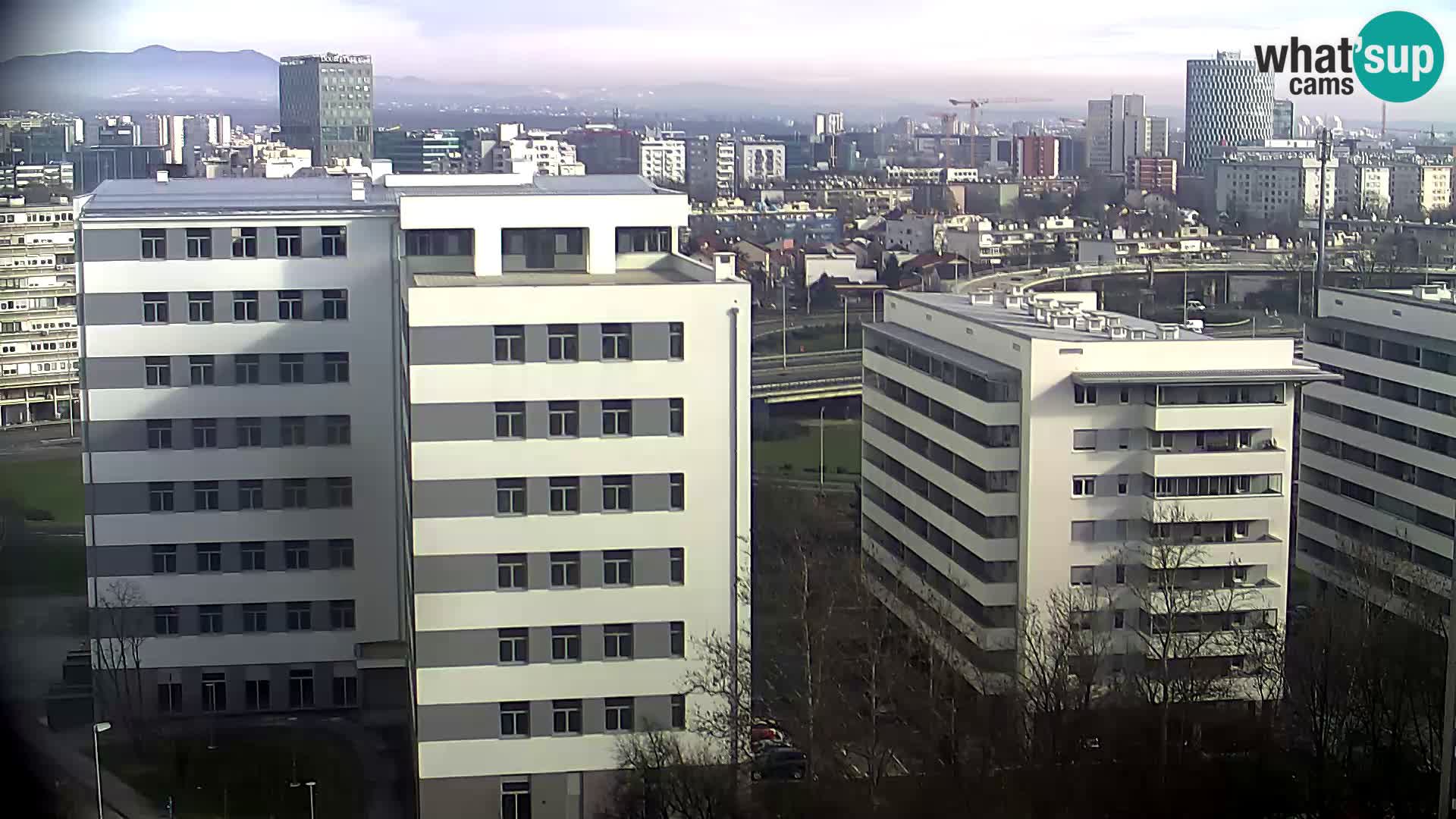 Live Interchange of Slavonska Avenue and Marin Držić Avenue in Zagreb webcam