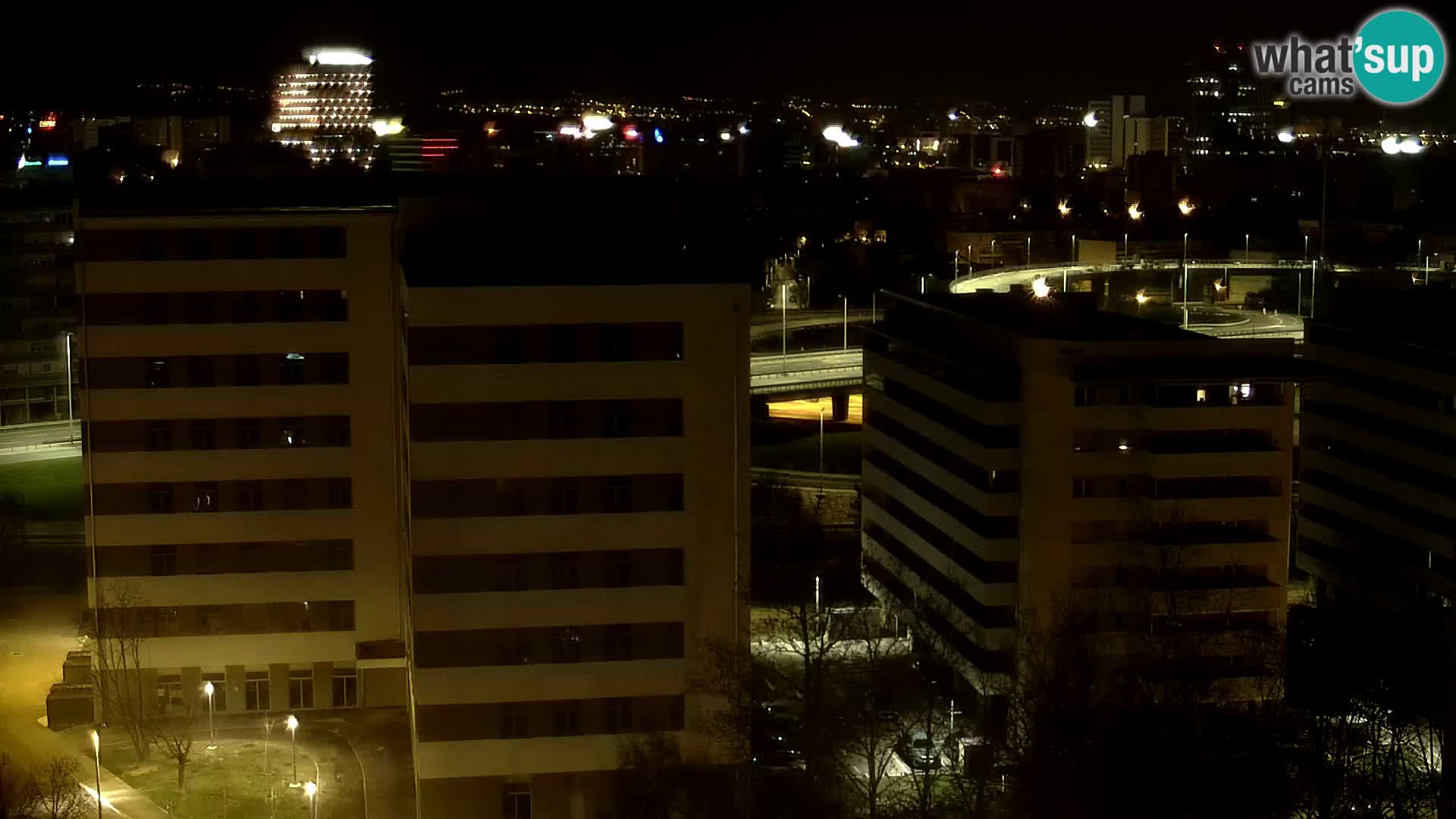 Web kamera Petlja Slavonska – Držićeva – Zagreb Live