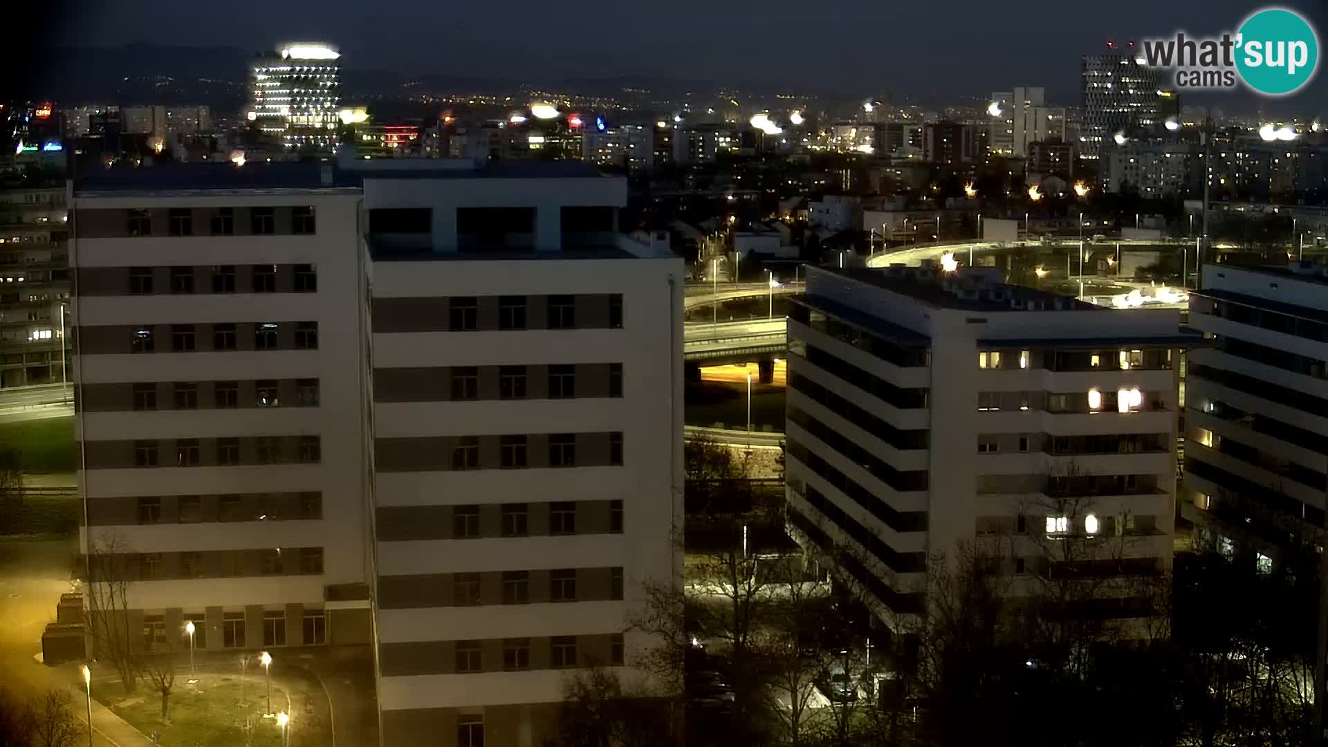 Live Interchange of Slavonska Avenue and Marin Držić Avenue in Zagreb webcam