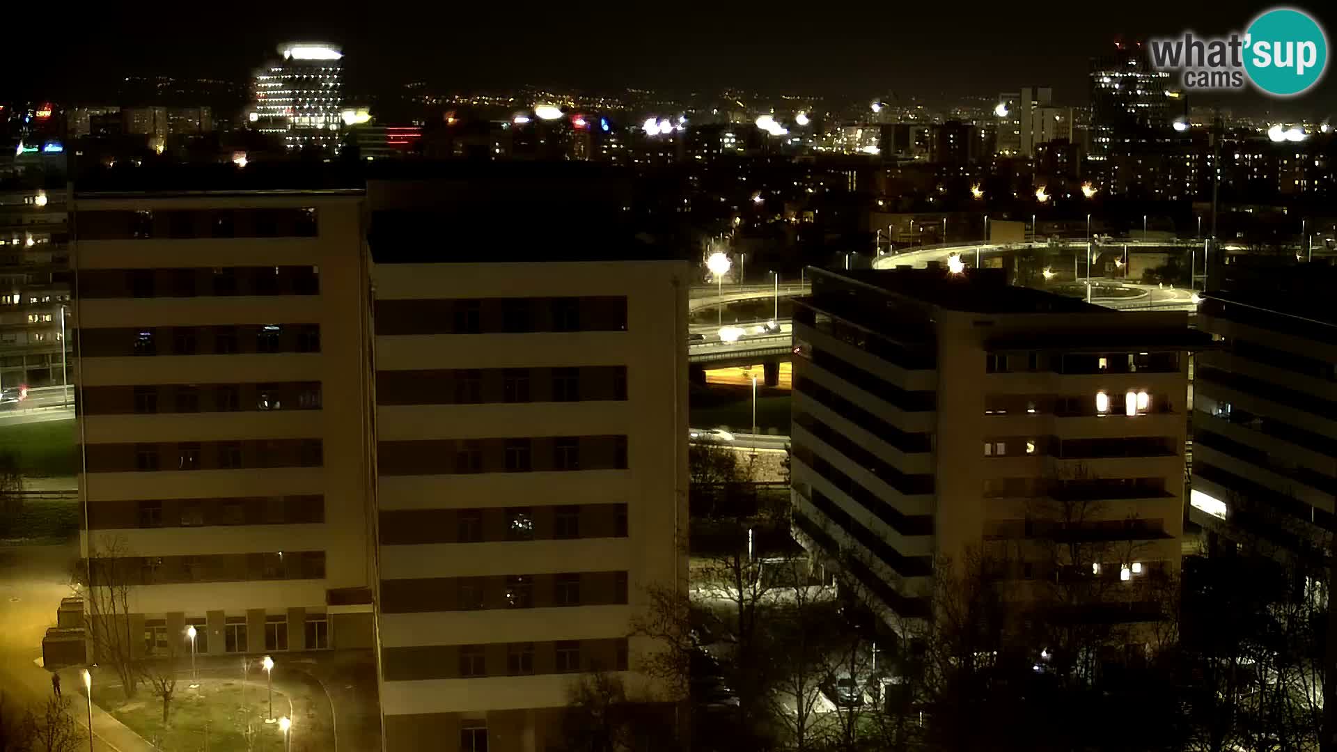 Krožišče Slavonske in Marin Držićeve ulice v Zagrebu v živo