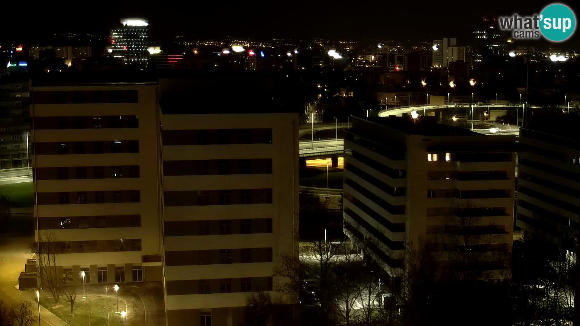 Krožišče Slavonske in Marin Držićeve ulice v Zagrebu v živo