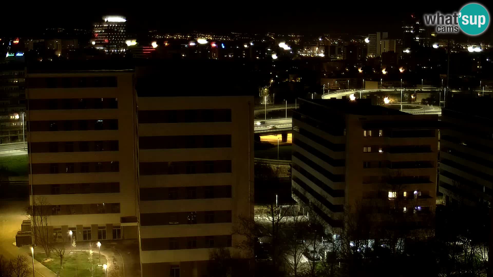 Krožišče Slavonske in Marin Držićeve ulice v Zagrebu v živo