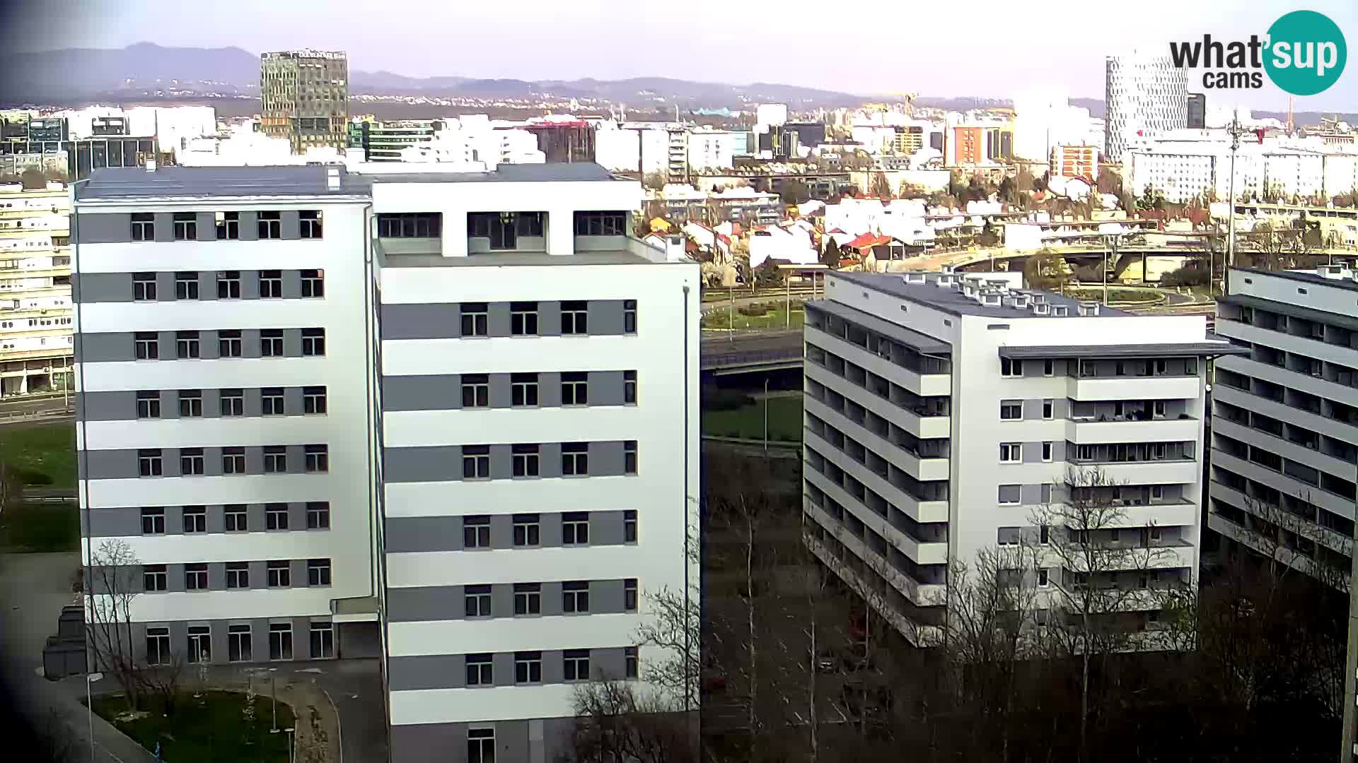 Live Interchange of Slavonska Avenue and Marin Držić Avenue in Zagreb webcam
