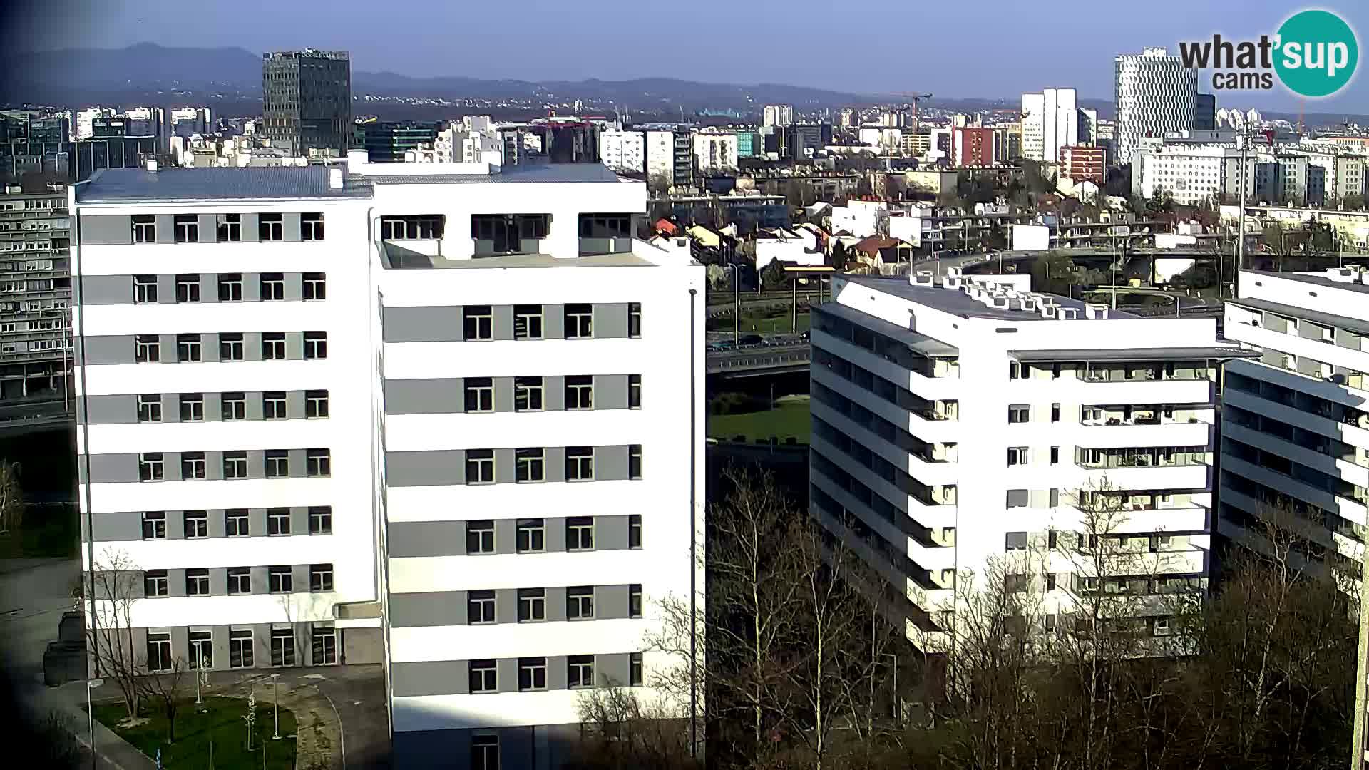 Live Interchange of Slavonska Avenue and Marin Držić Avenue in Zagreb webcam