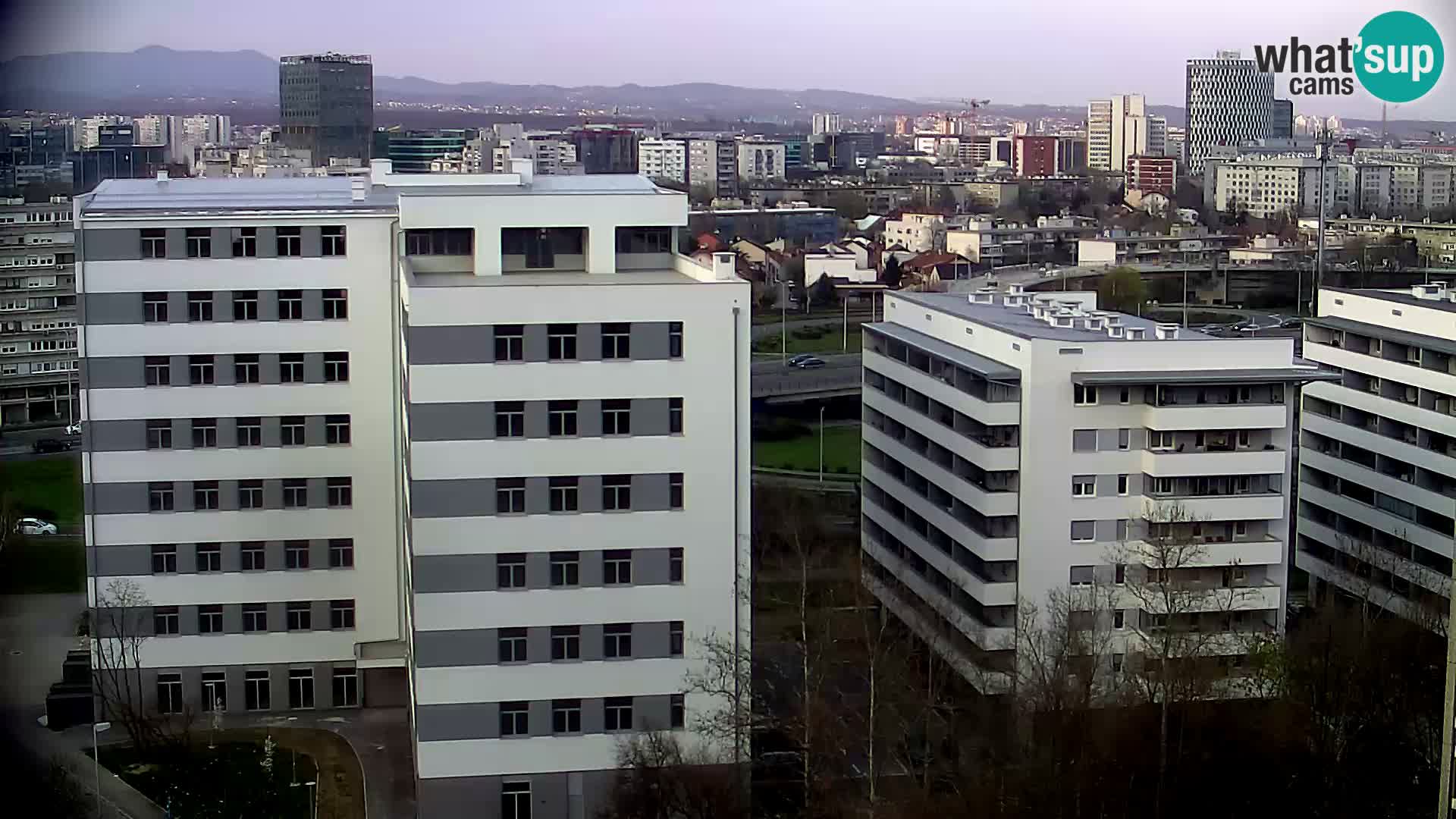 Live-Kreisverkehr Slavonska und Marin Držić Avenue zur Zagreb Webcam