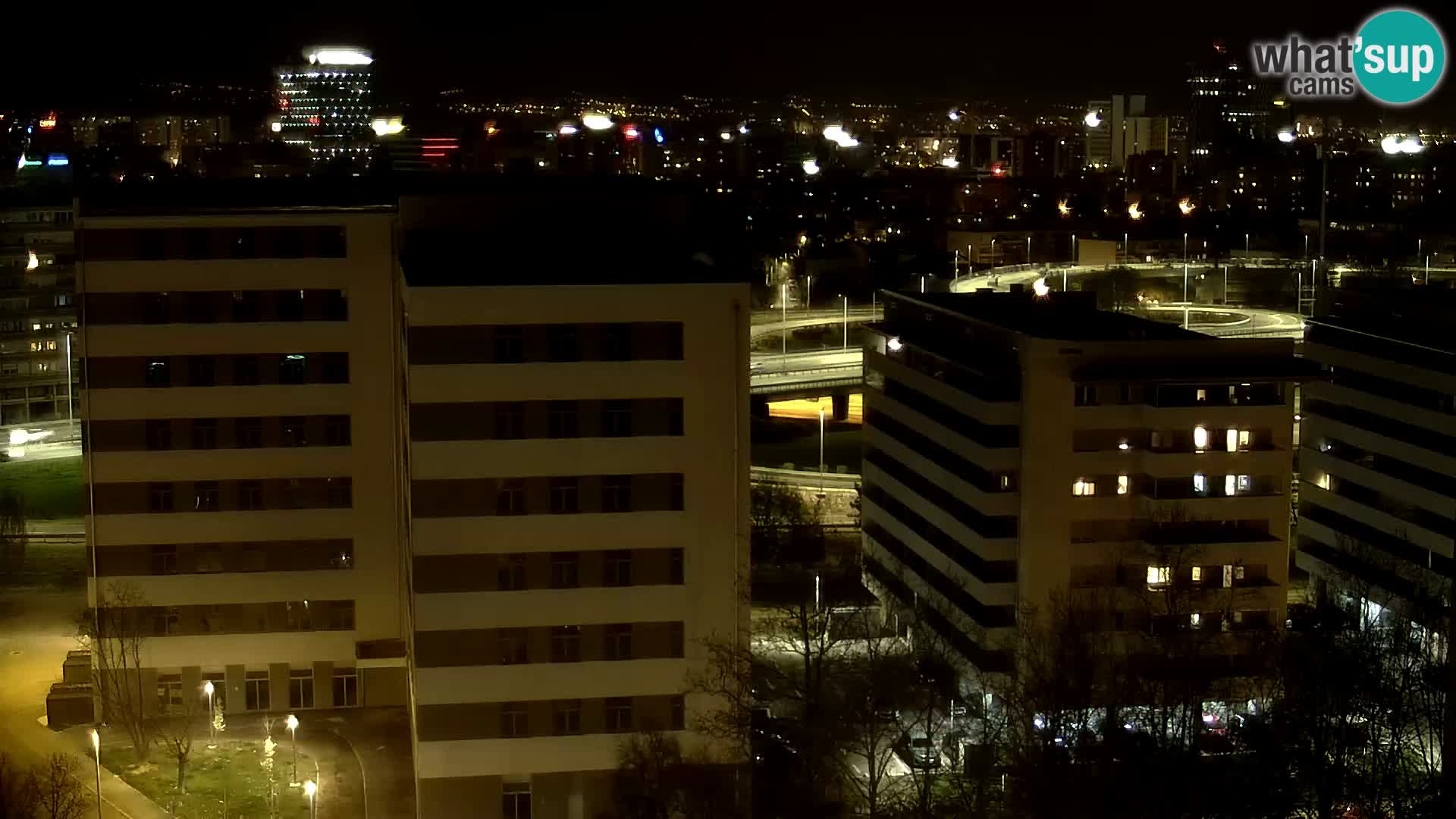 Krožišče Slavonske in Marin Držićeve ulice v Zagrebu v živo