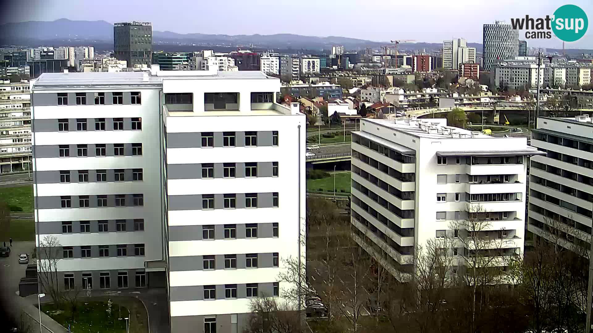 Live Interchange of Slavonska Avenue and Marin Držić Avenue in Zagreb webcam