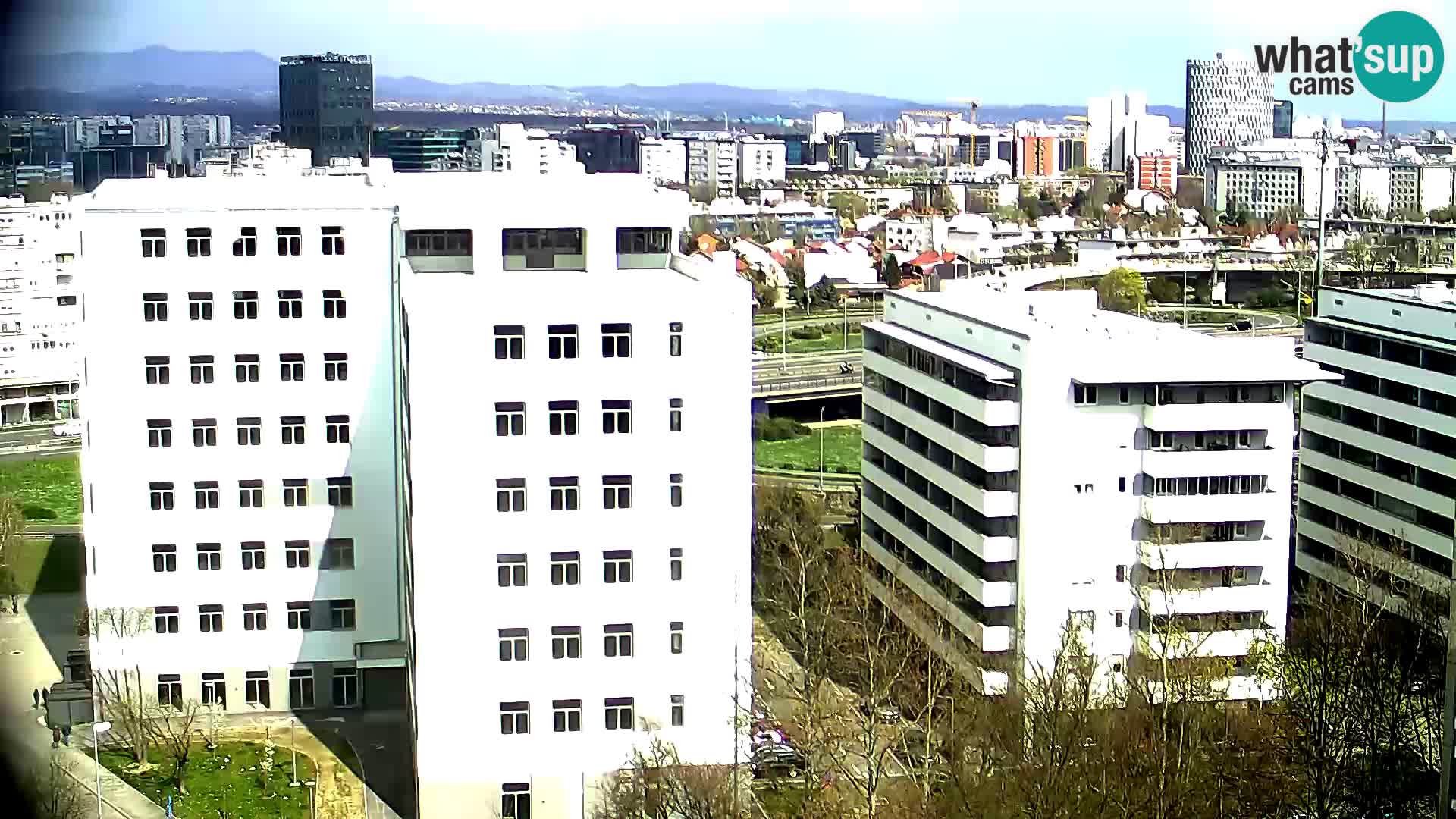 Live Interchange of Slavonska Avenue and Marin Držić Avenue in Zagreb webcam