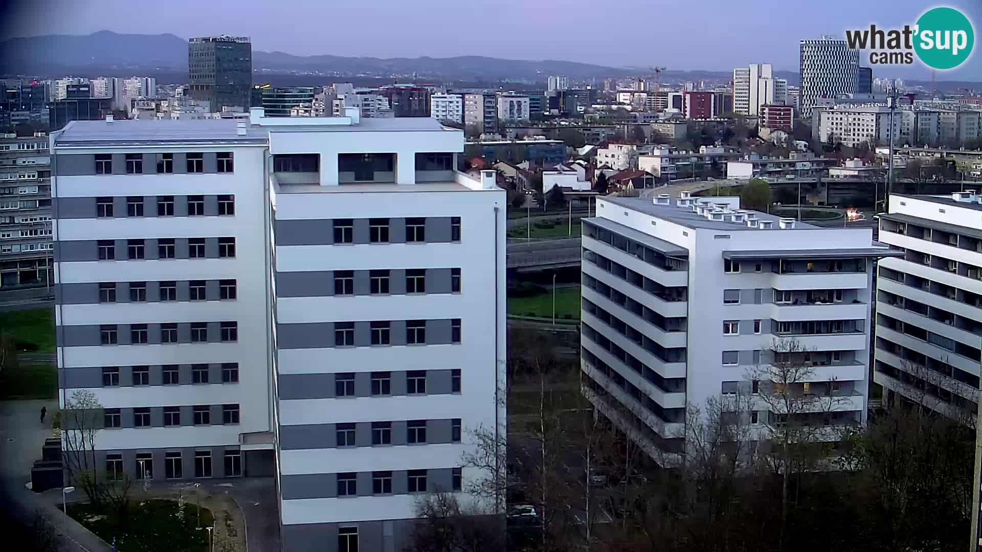 Live Interchange of Slavonska Avenue and Marin Držić Avenue in Zagreb webcam