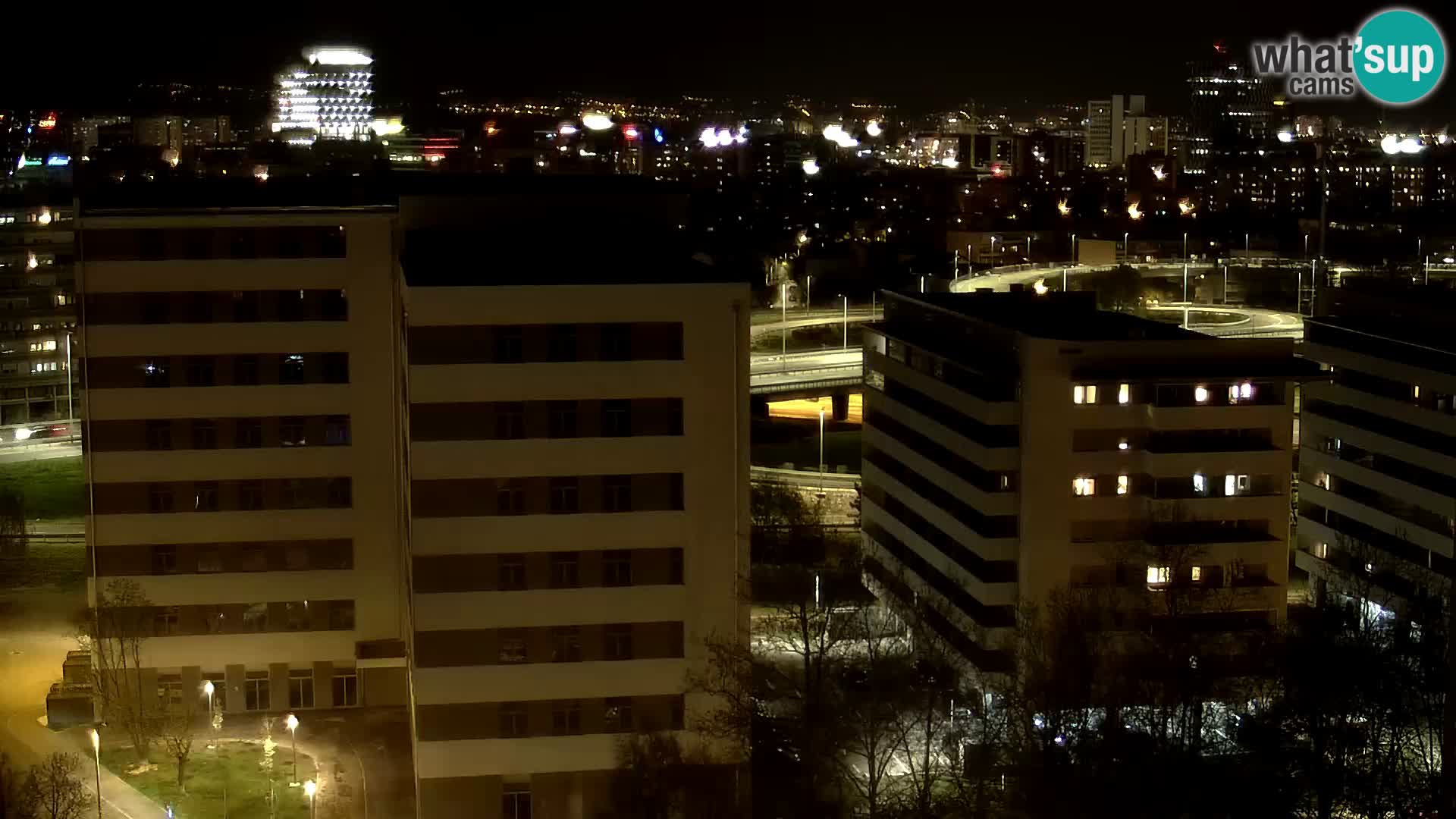 Web kamera Petlja Slavonska – Držićeva – Zagreb Live