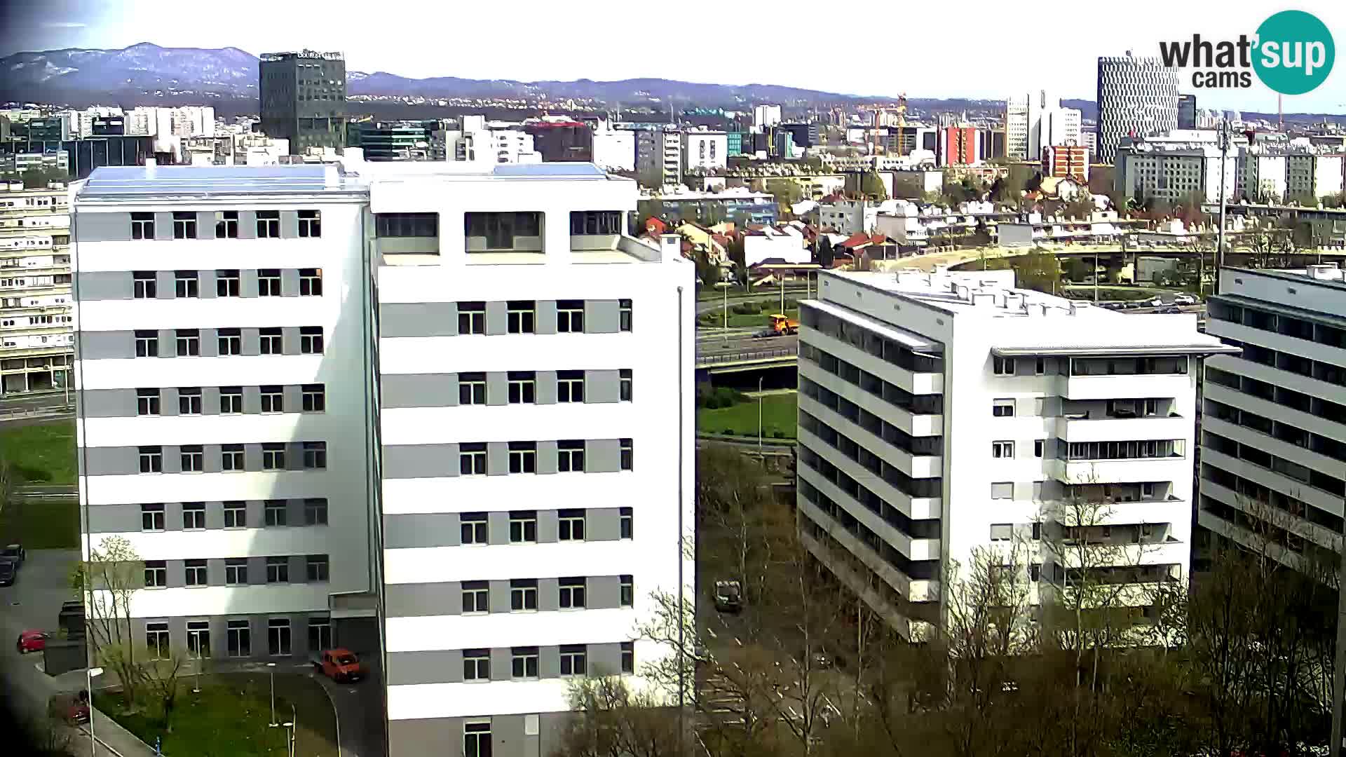 Web kamera Petlja Slavonska – Držićeva – Zagreb Live