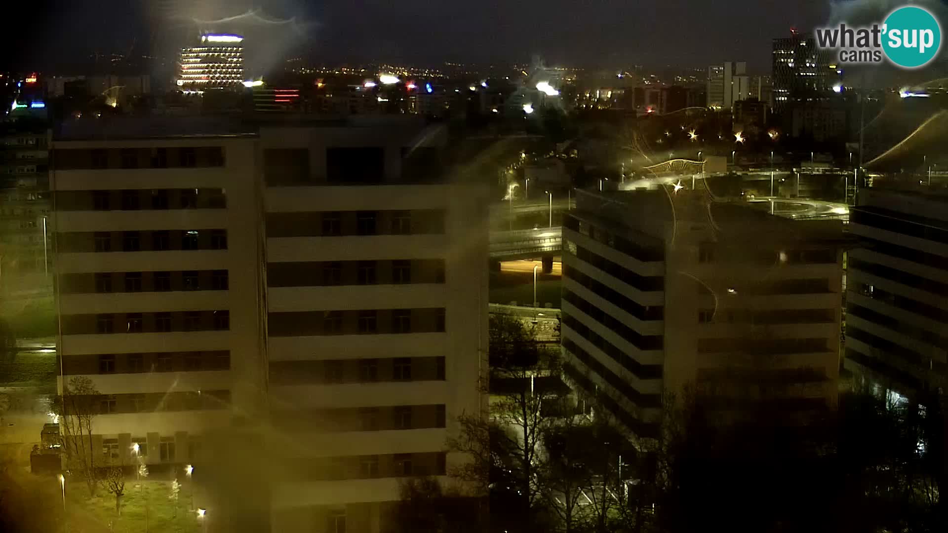 Krožišče Slavonske in Marin Držićeve ulice v Zagrebu v živo