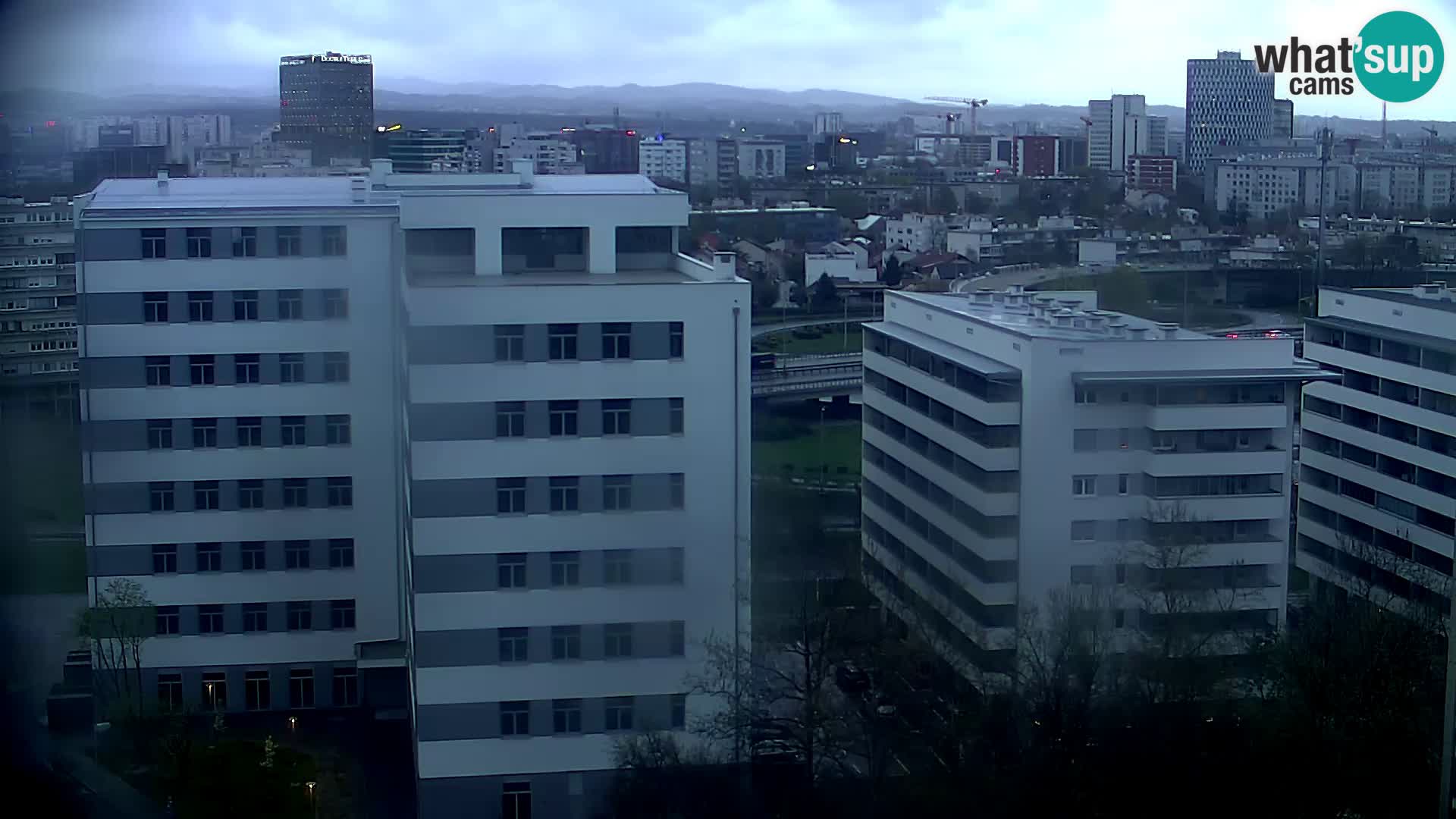 Live Interchange of Slavonska Avenue and Marin Držić Avenue in Zagreb webcam