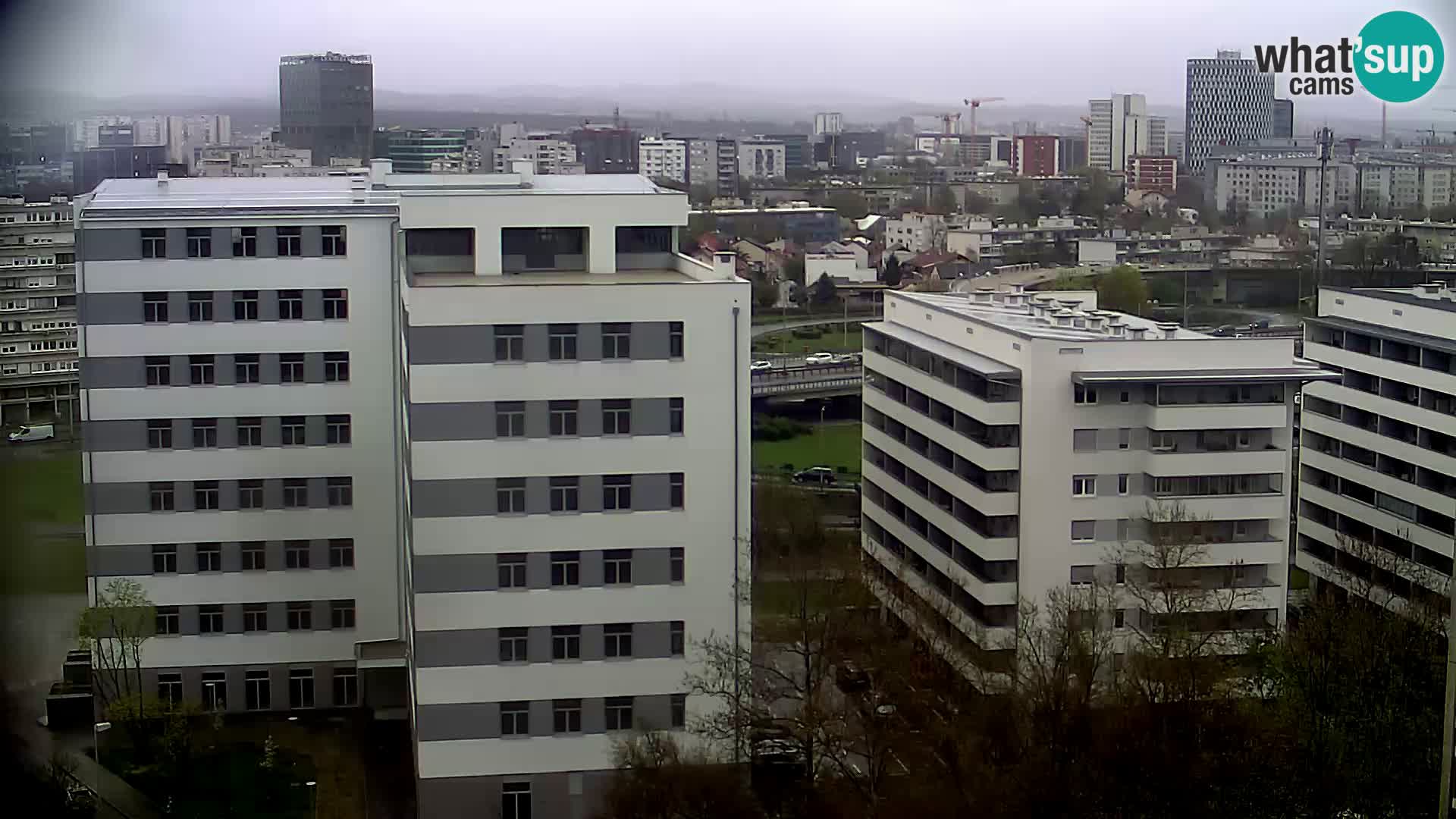 Live-Kreisverkehr Slavonska und Marin Držić Avenue zur Zagreb Webcam