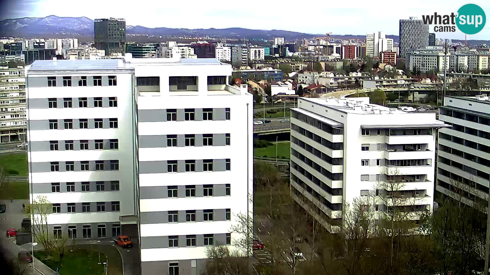 Live Interchange of Slavonska Avenue and Marin Držić Avenue in Zagreb webcam