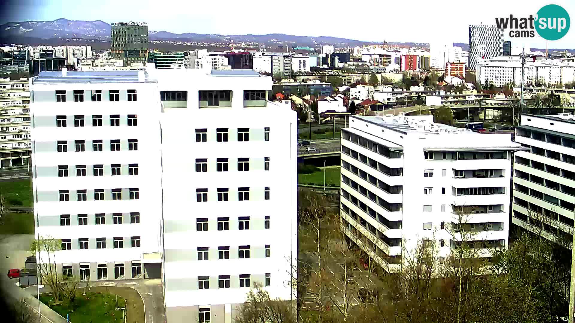 Rotatoria e incrocio viale Slavonska e Marin Držić  – webcam di Zagabria