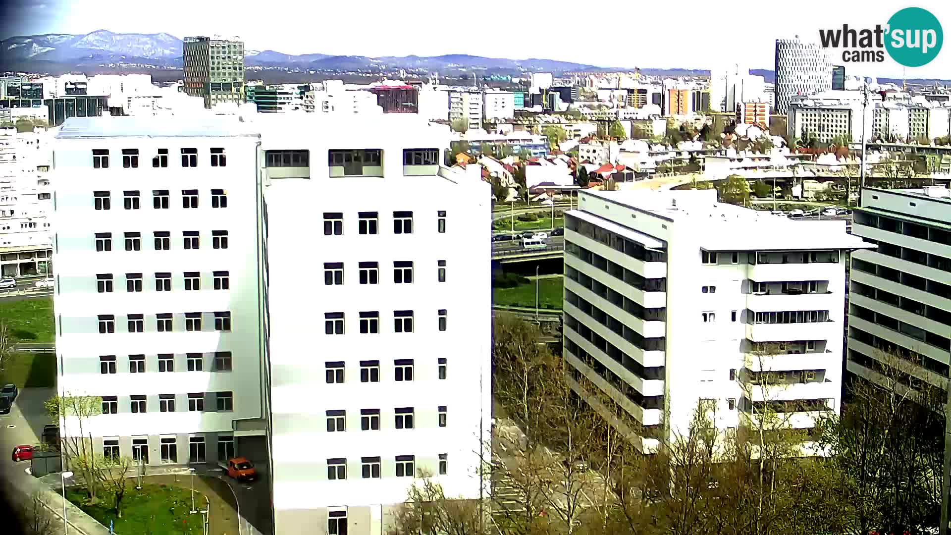 Live Interchange of Slavonska Avenue and Marin Držić Avenue in Zagreb webcam