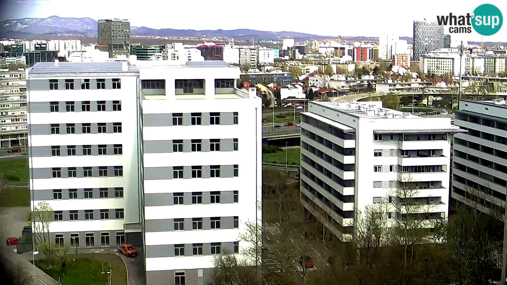 Live Interchange of Slavonska Avenue and Marin Držić Avenue in Zagreb webcam