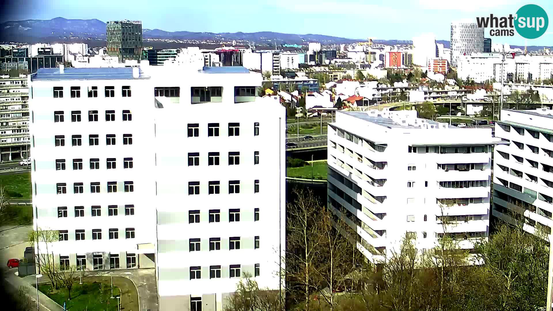Live Interchange of Slavonska Avenue and Marin Držić Avenue in Zagreb webcam