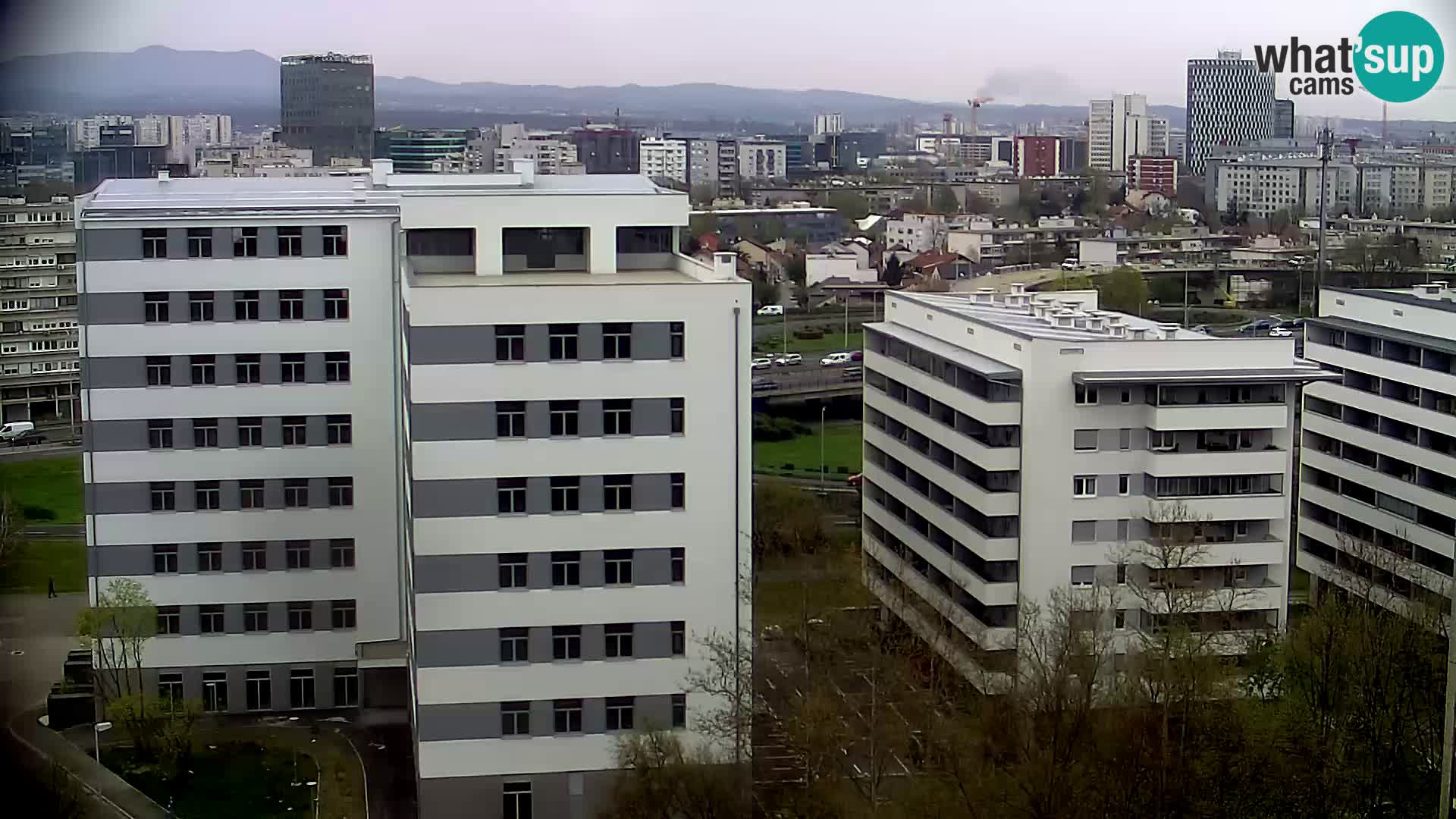 Live Interchange of Slavonska Avenue and Marin Držić Avenue in Zagreb webcam