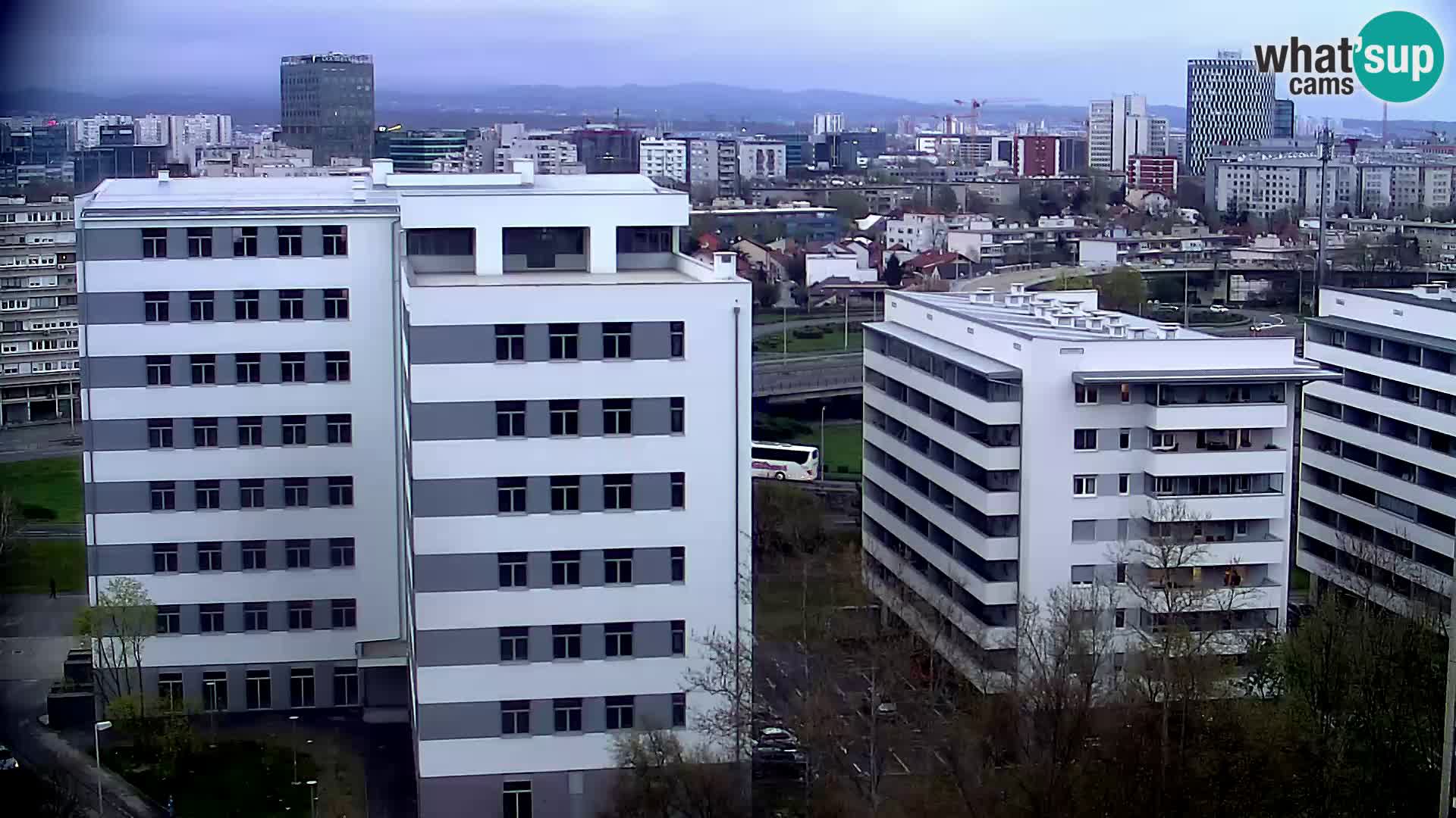 Live-Kreisverkehr Slavonska und Marin Držić Avenue zur Zagreb Webcam