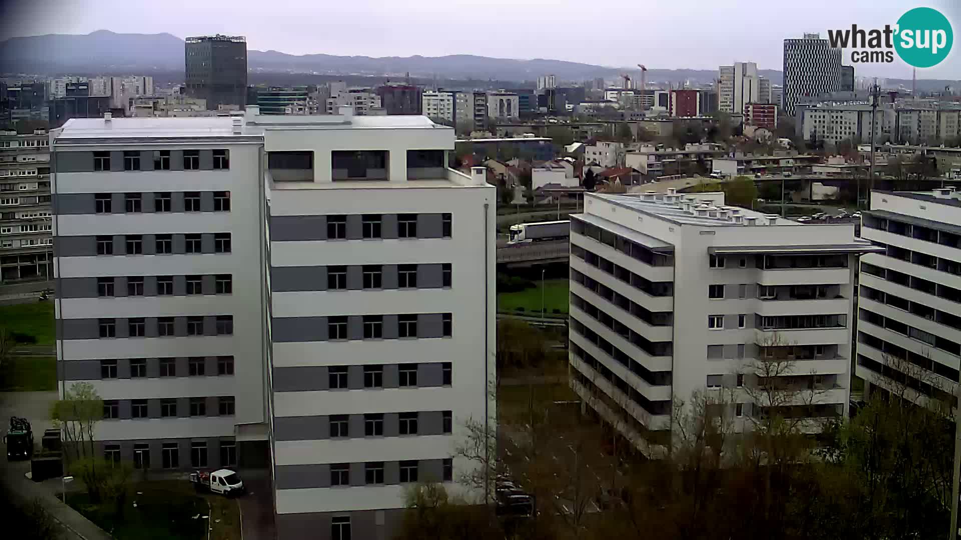 Rotatoria e incrocio viale Slavonska e Marin Držić  – webcam di Zagabria
