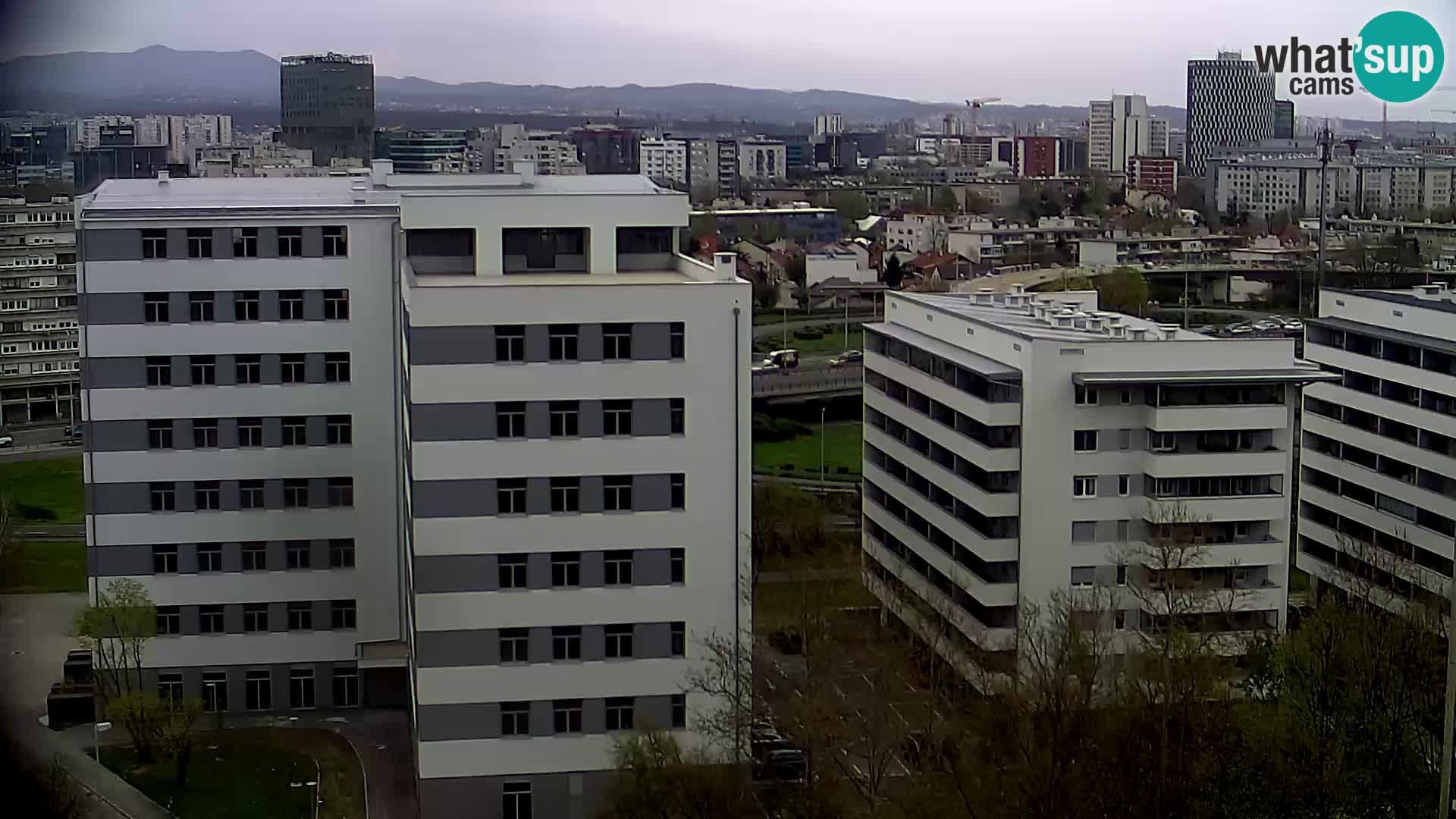 Rotatoria e incrocio viale Slavonska e Marin Držić  – webcam di Zagabria