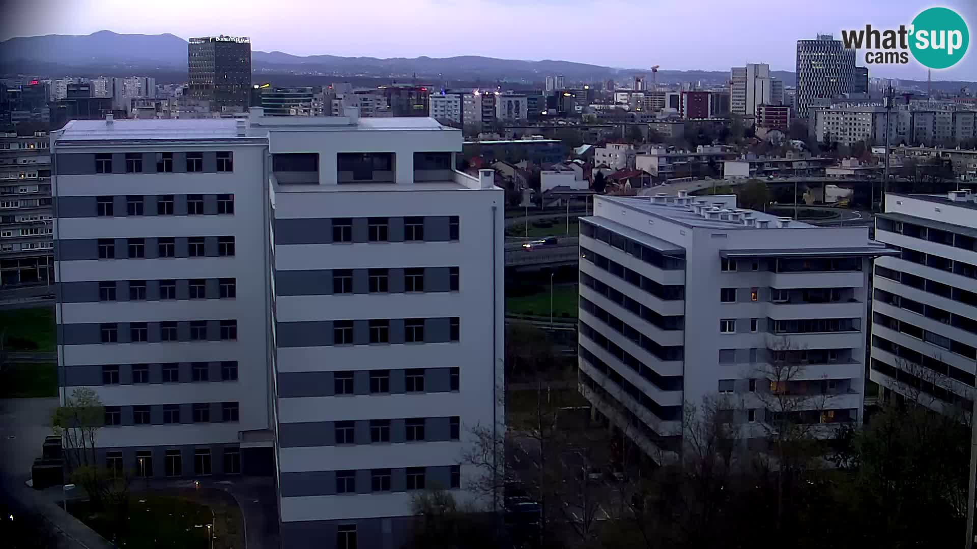 Live Interchange of Slavonska Avenue and Marin Držić Avenue in Zagreb webcam