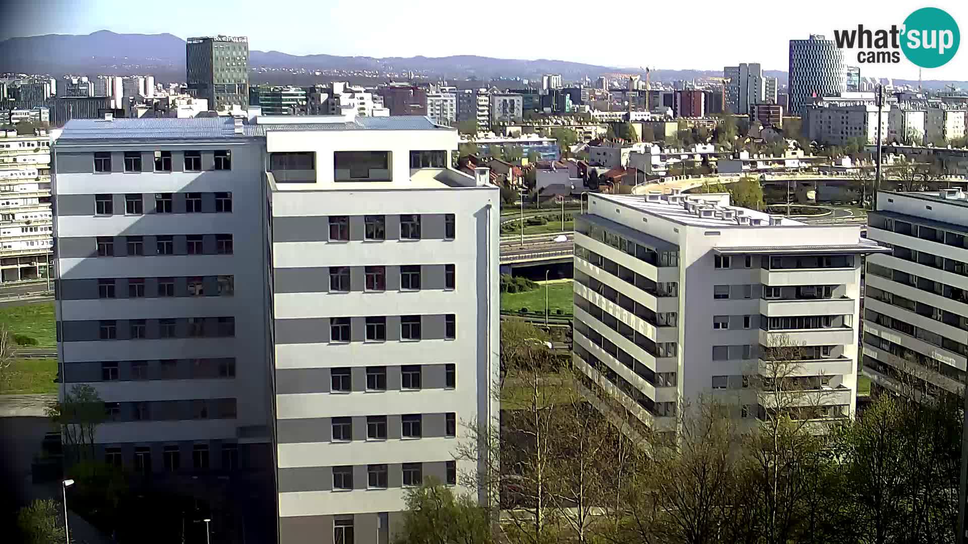 Rotatoria e incrocio viale Slavonska e Marin Držić  – webcam di Zagabria