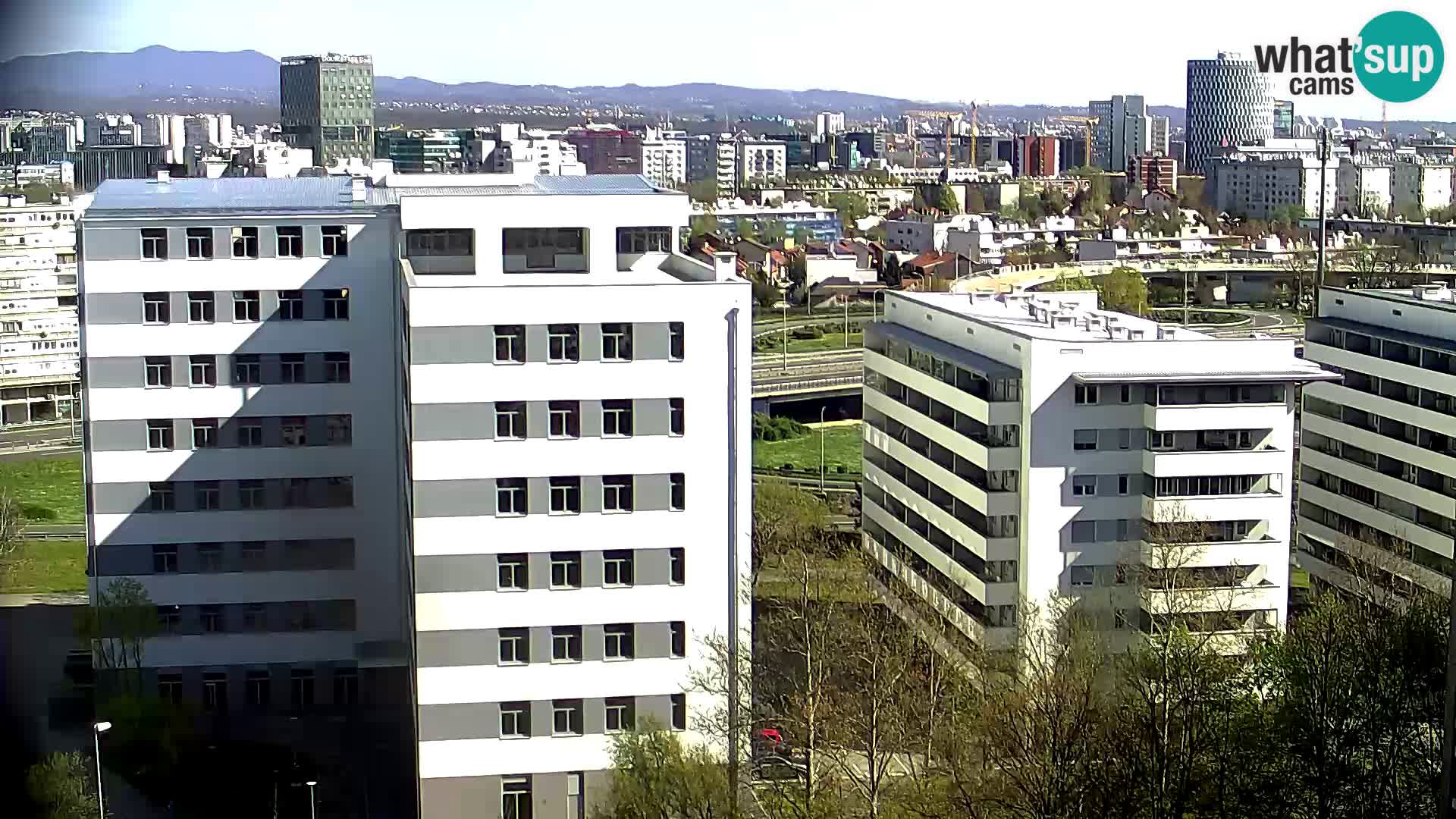 Live Interchange of Slavonska Avenue and Marin Držić Avenue in Zagreb webcam