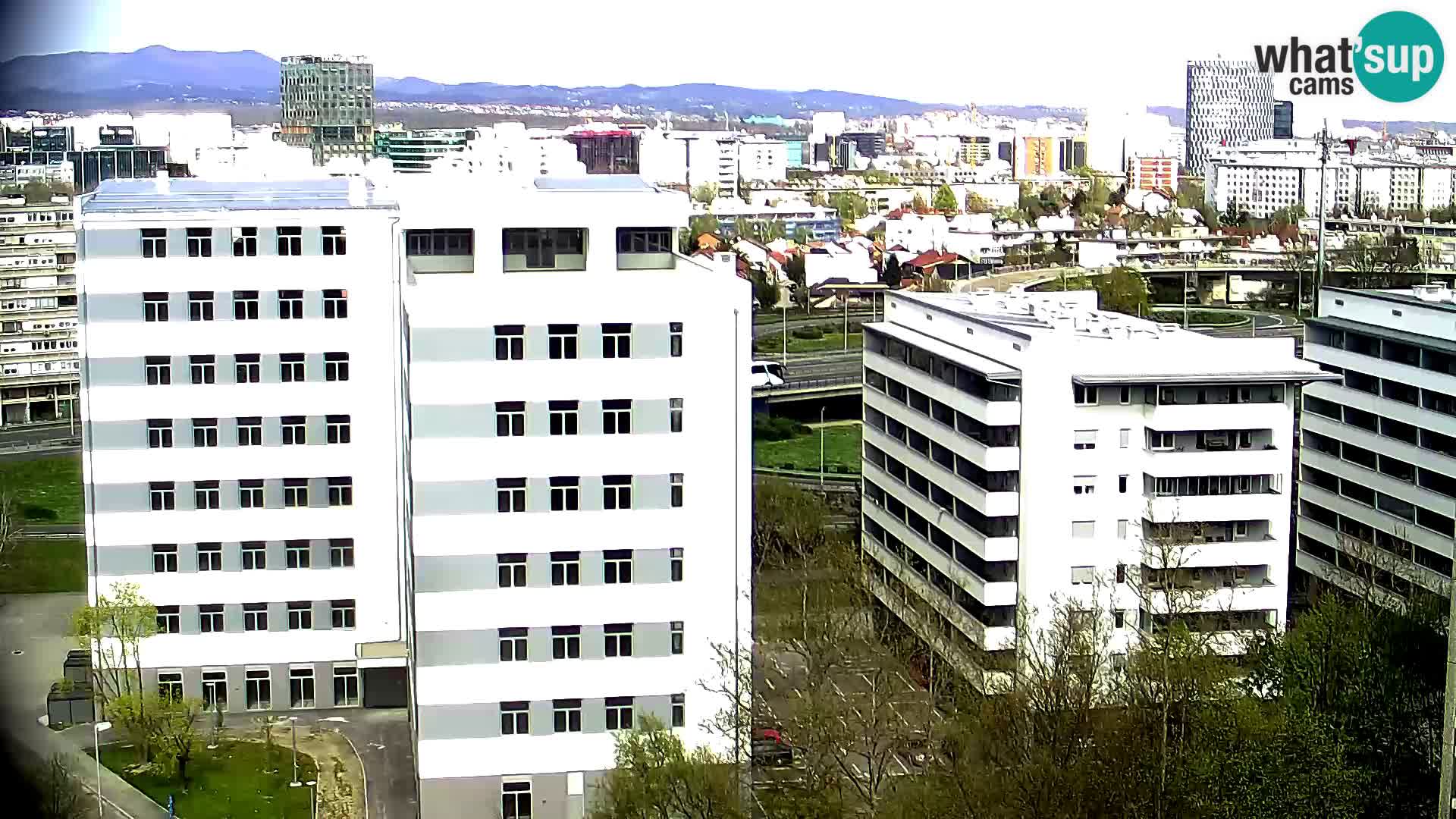 Live Interchange of Slavonska Avenue and Marin Držić Avenue in Zagreb webcam