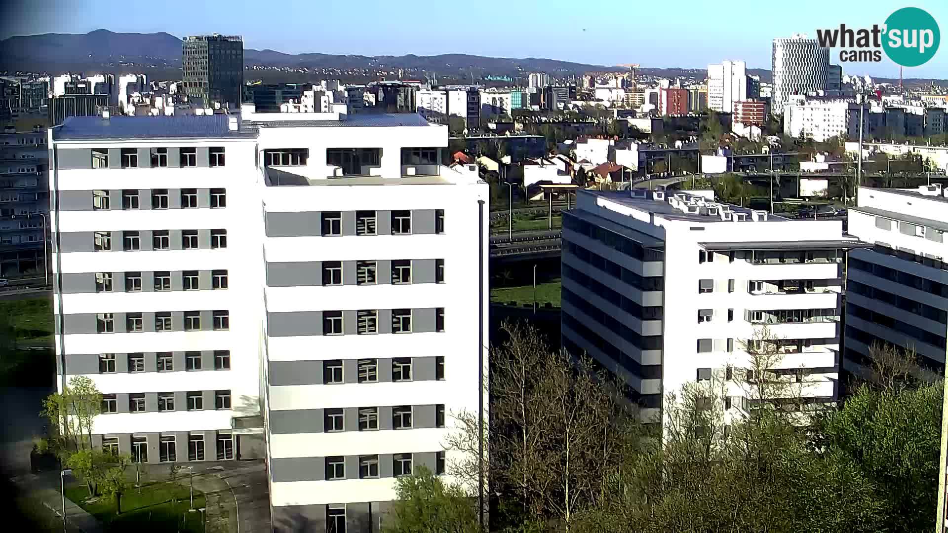 Rotatoria e incrocio viale Slavonska e Marin Držić  – webcam di Zagabria
