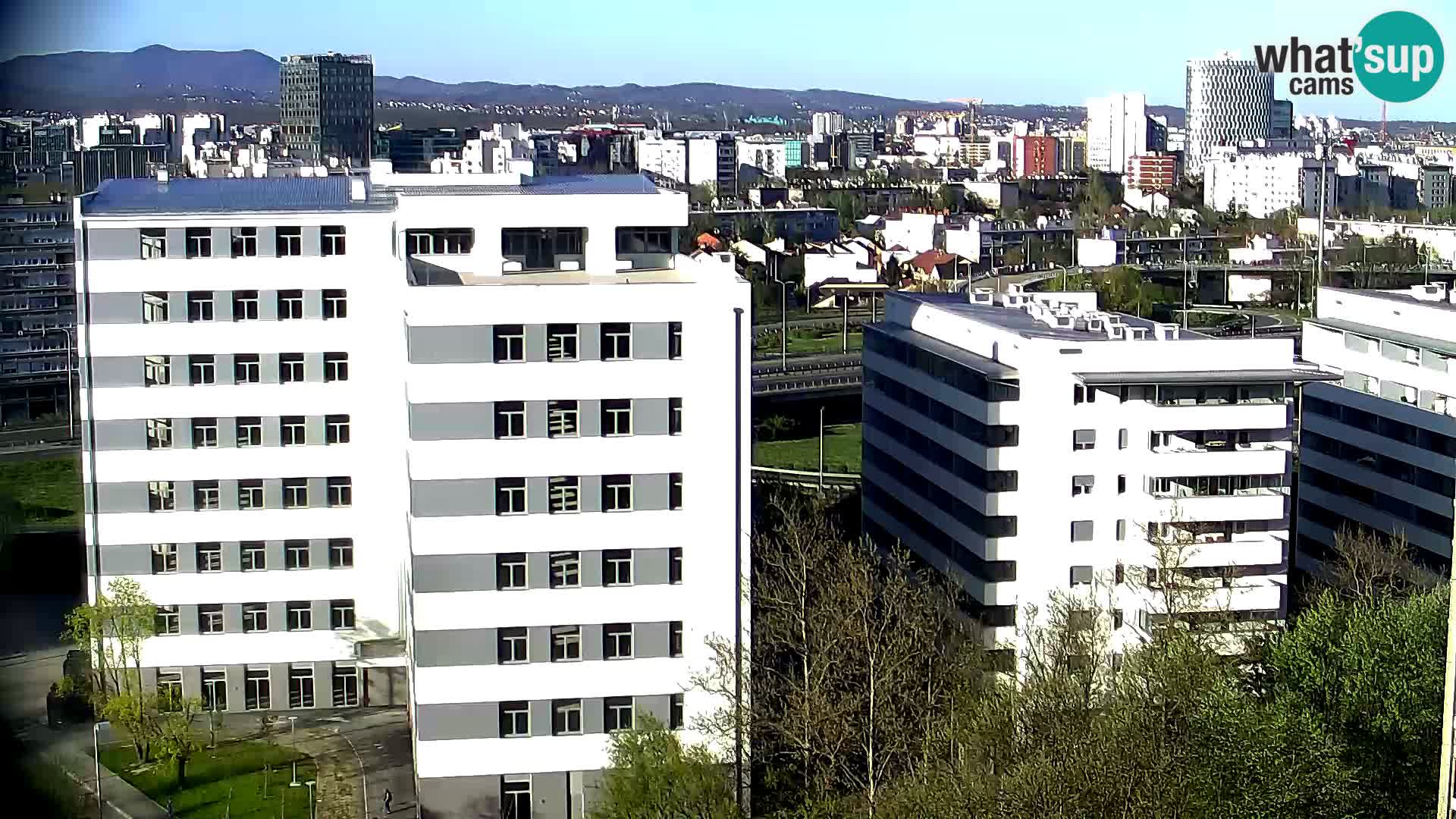 Rotatoria e incrocio viale Slavonska e Marin Držić  – webcam di Zagabria