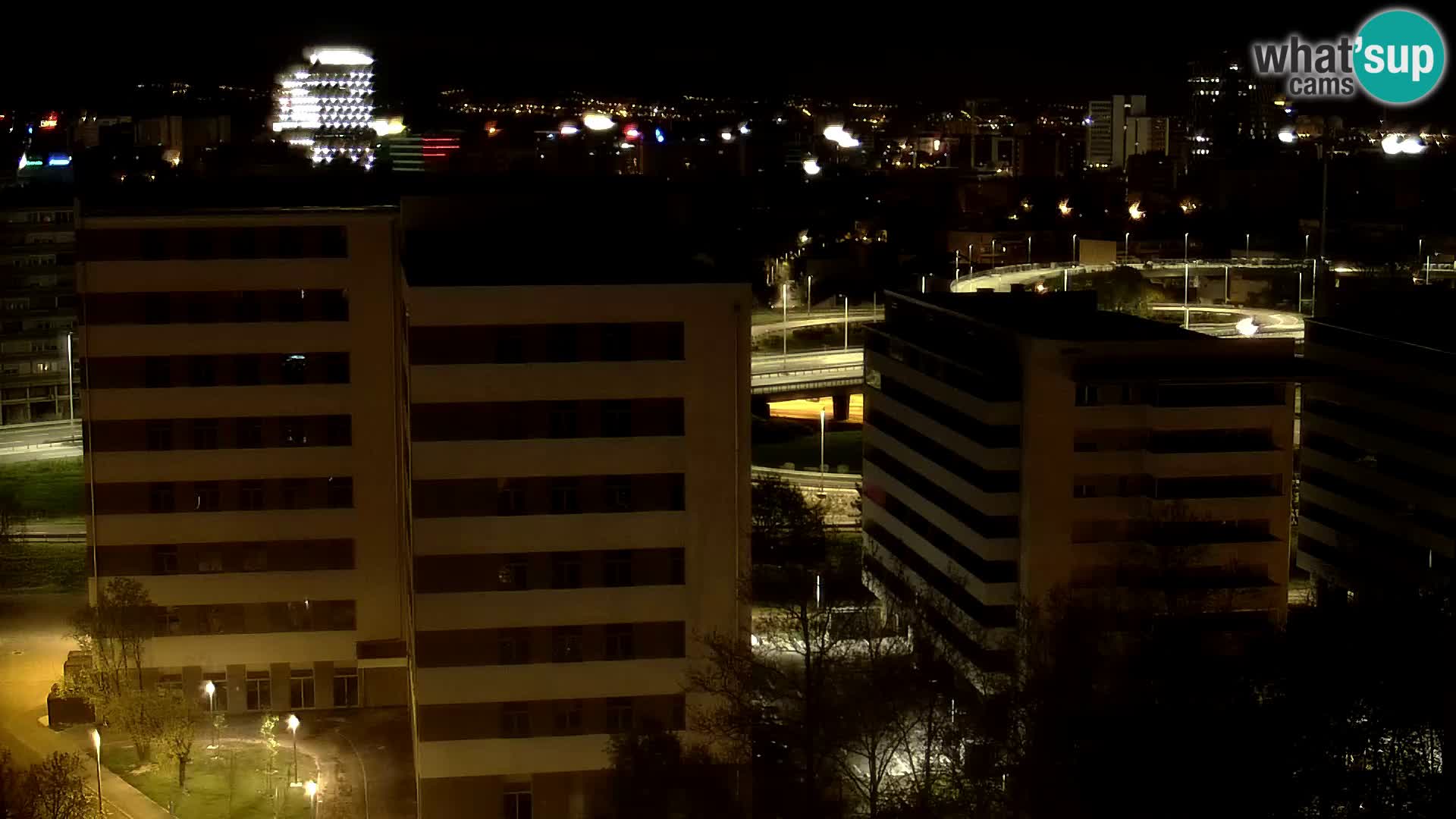 Krožišče Slavonske in Marin Držićeve ulice v Zagrebu v živo