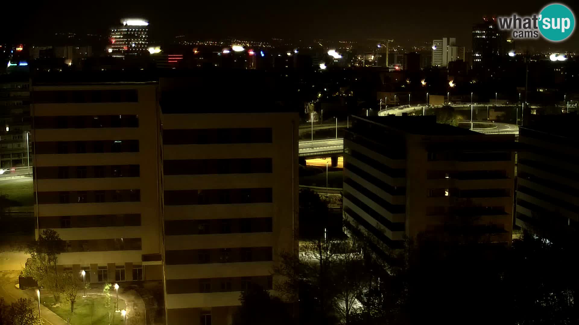 Krožišče Slavonske in Marin Držićeve ulice v Zagrebu v živo