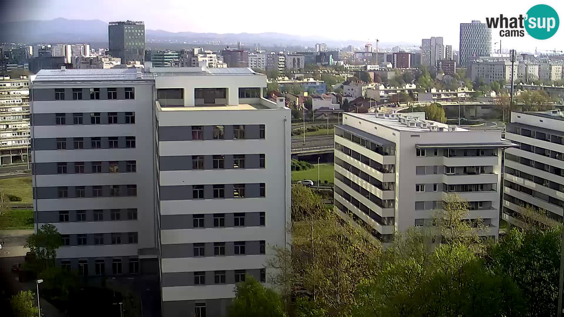 Krožišče Slavonske in Marin Držićeve ulice v Zagrebu v živo